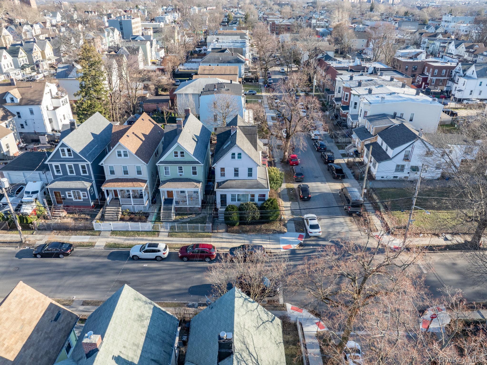 #2 photo, 164 W 2nd Street, 뉴욕주 Mount Vernon , NY 10550