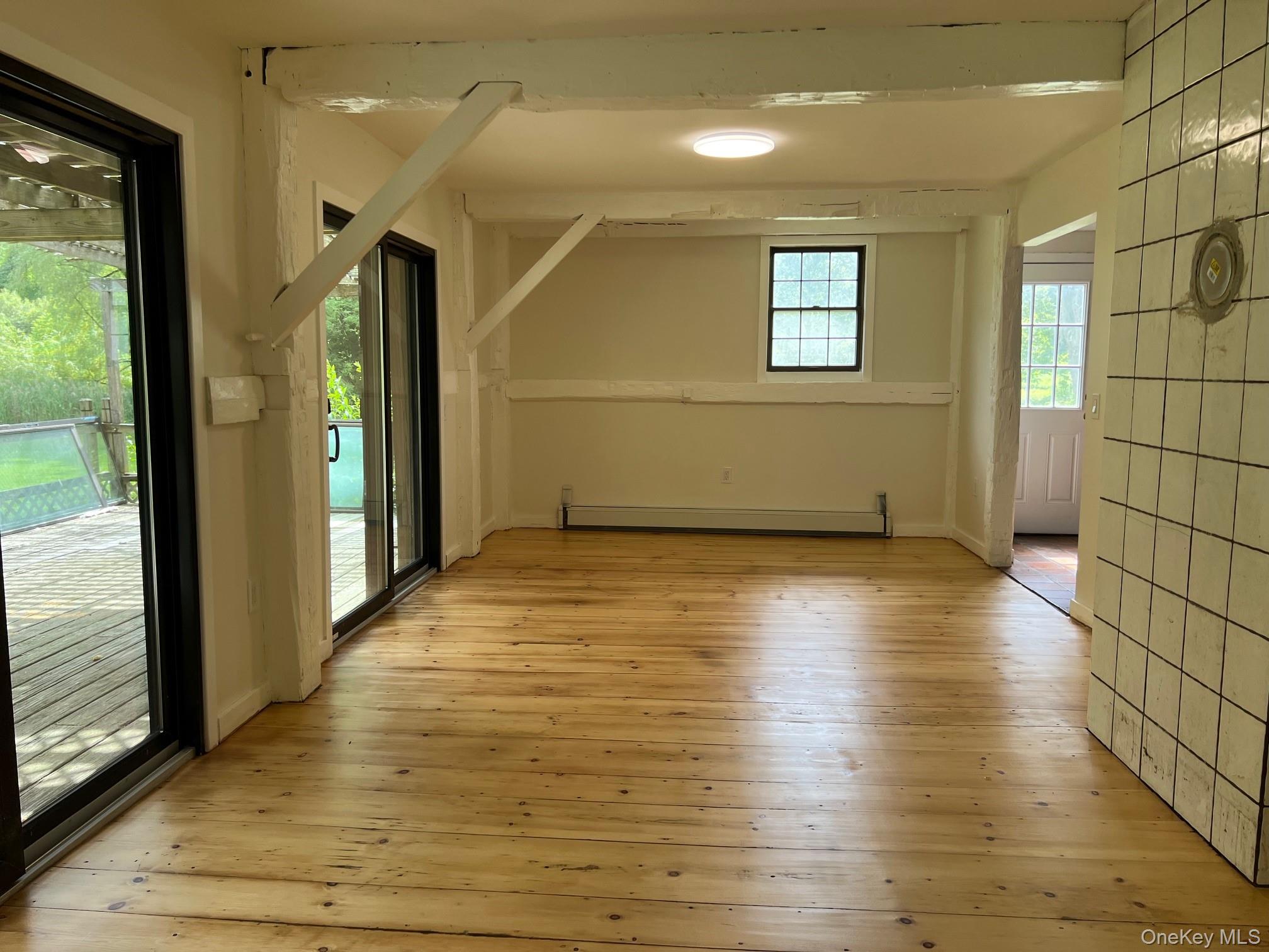 #4 photo, 121 E Hook Cross Road, Hopewell Junction , NY 12533