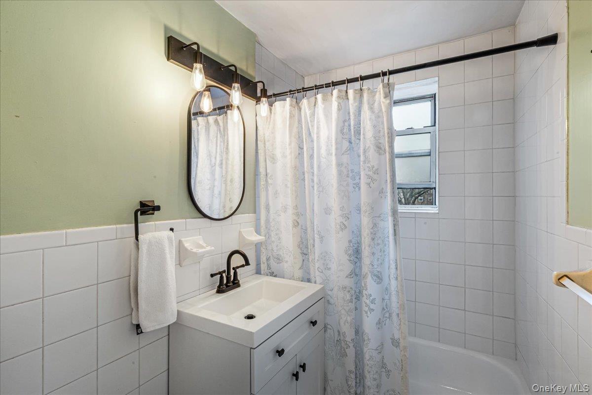 #10 photo, 30-47 Hobart Street, 皇后區 木邊 Woodside , NY 11377