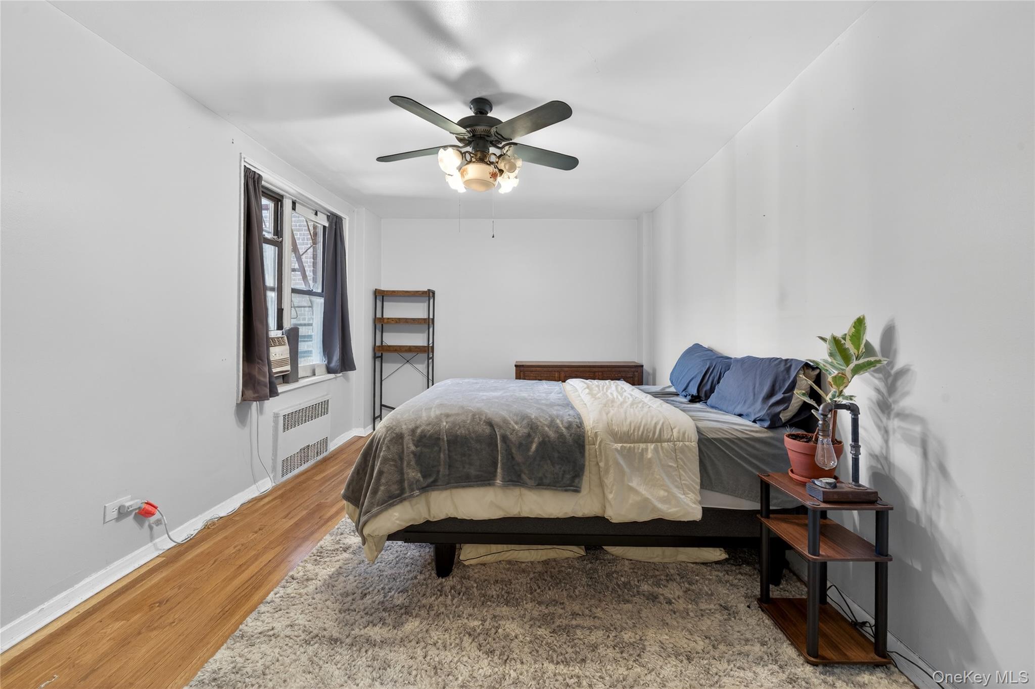 #7 photo, 8385 116th Street, Kew Gardens , NY 11418