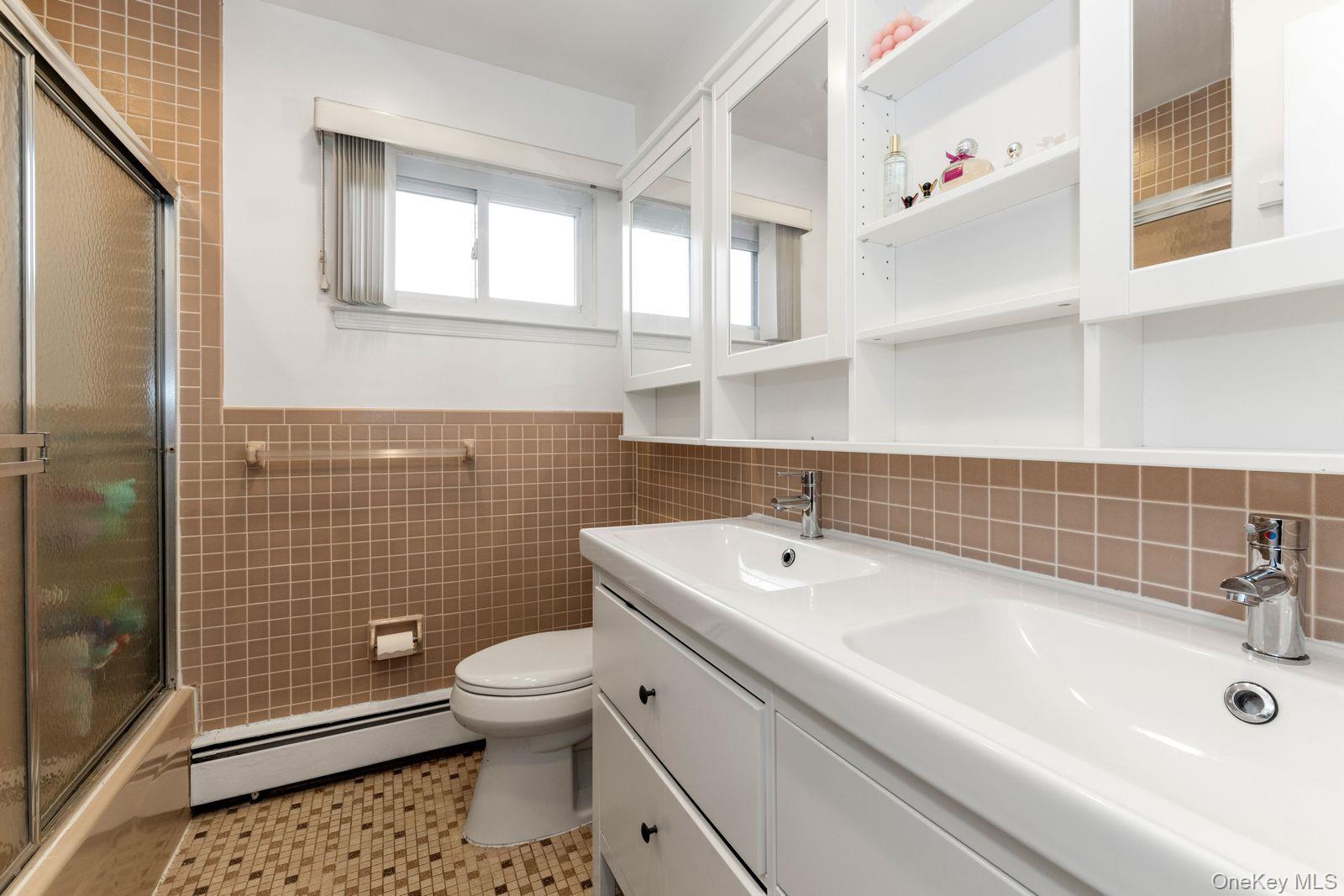 #10 photo, 409 barnard Avenue, Woodmere , NY 11559