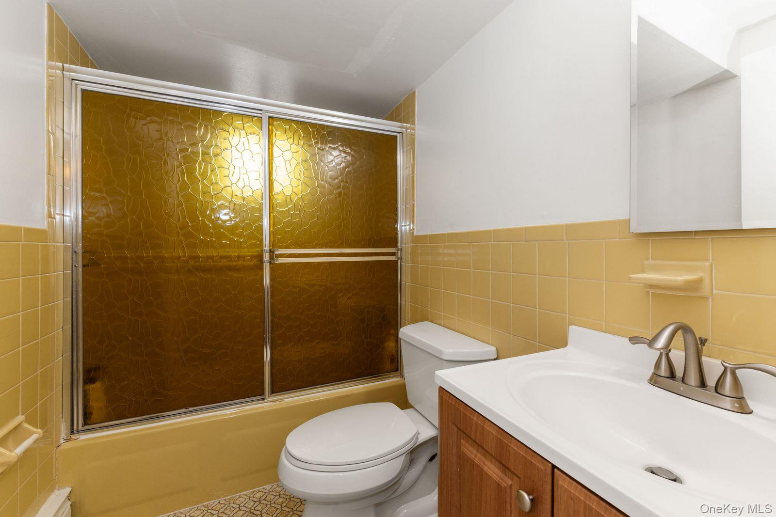 #15 photo, 409 barnard Avenue, Woodmere , NY 11559