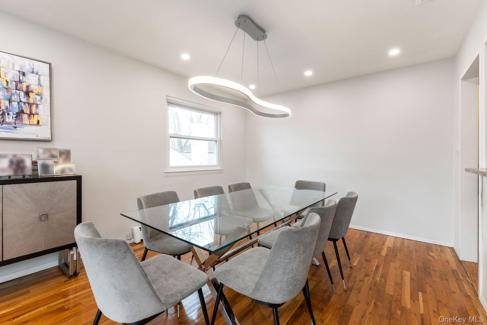 #7 photo, 409 barnard Avenue, Woodmere , NY 11559