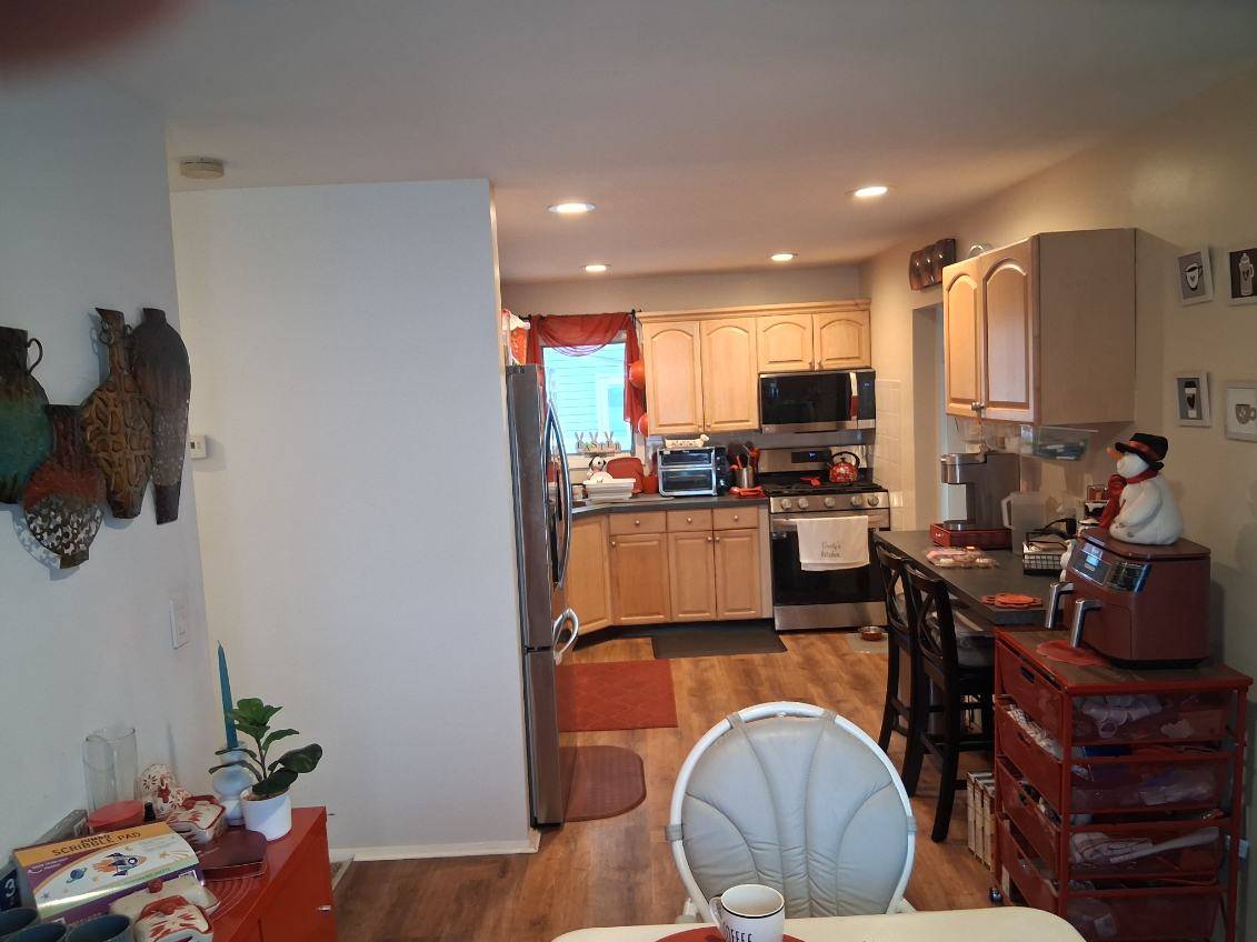 #8 photo, 79 JOAN AVENUE, Саффолк ‖ CENTEREACH , NY 11720