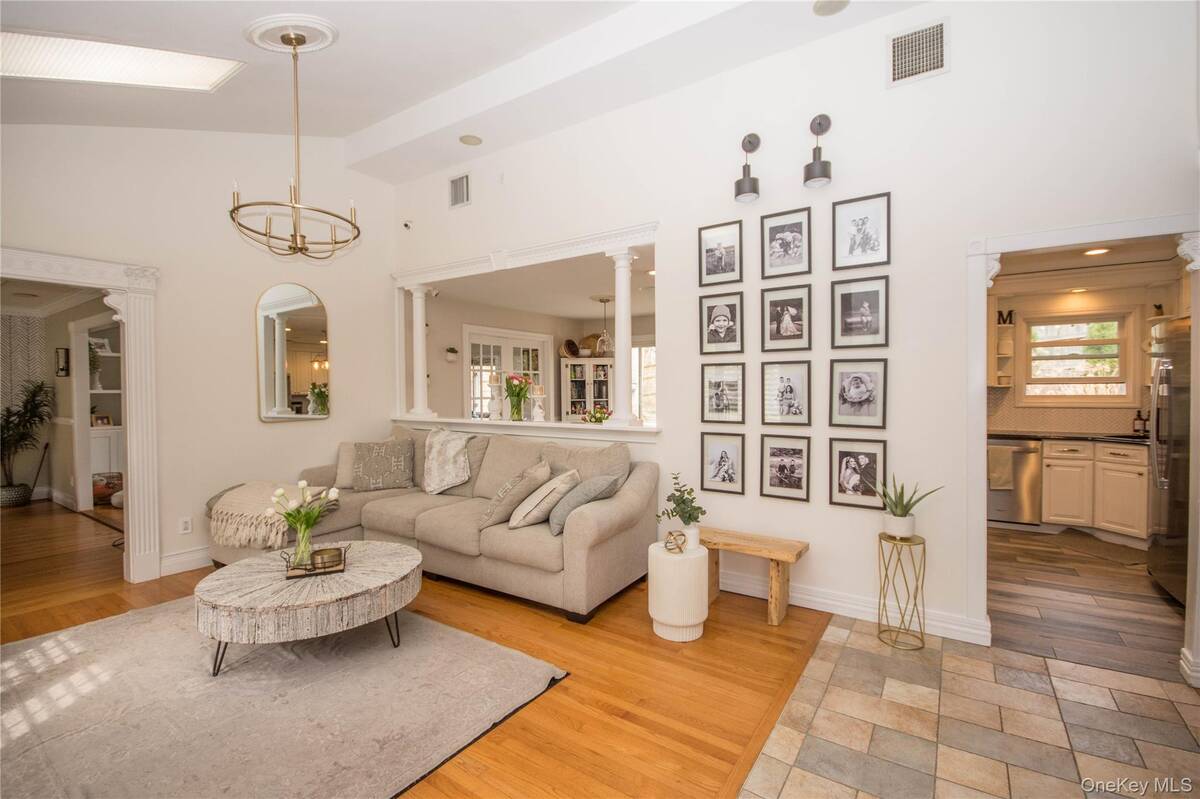 #4 photo, 27 Ferndale Avenue, Miller Place , NY 11764