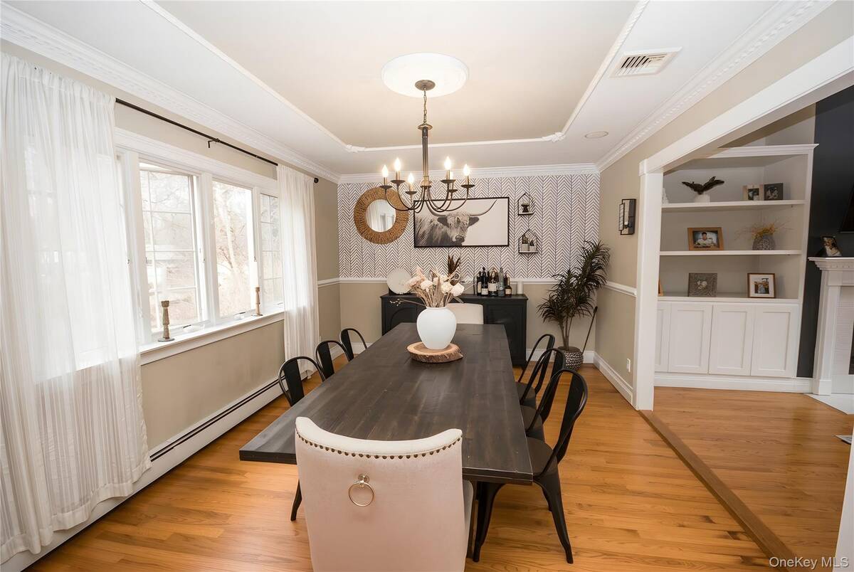 #7 photo, 27 Ferndale Avenue, Miller Place , NY 11764