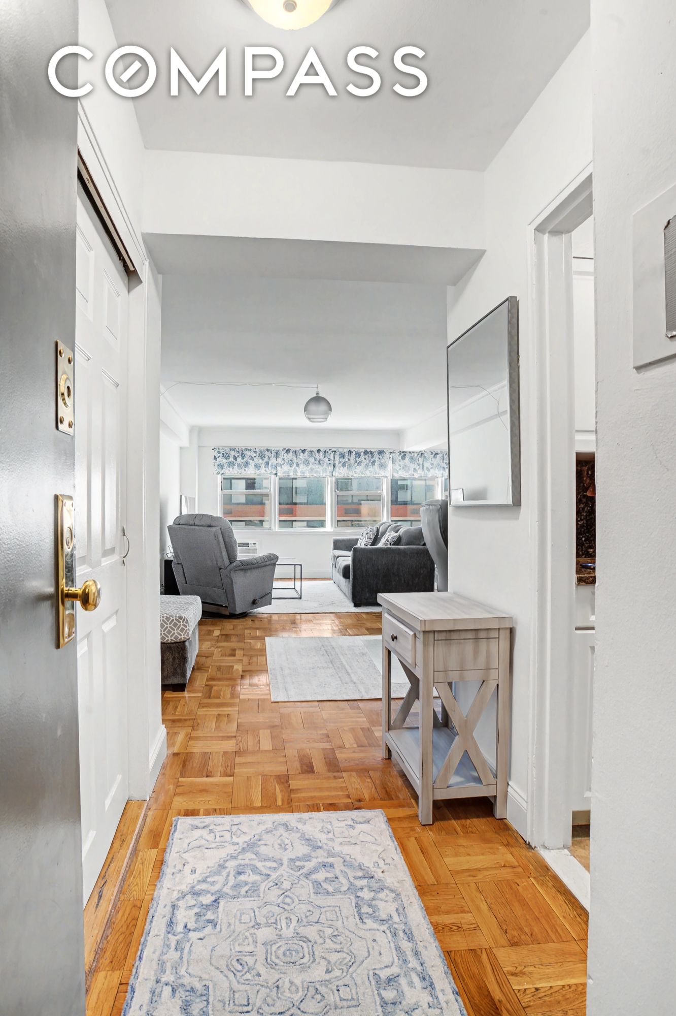 #1 photo, 333 E 75th Street, Lenox Hill , NY 10021