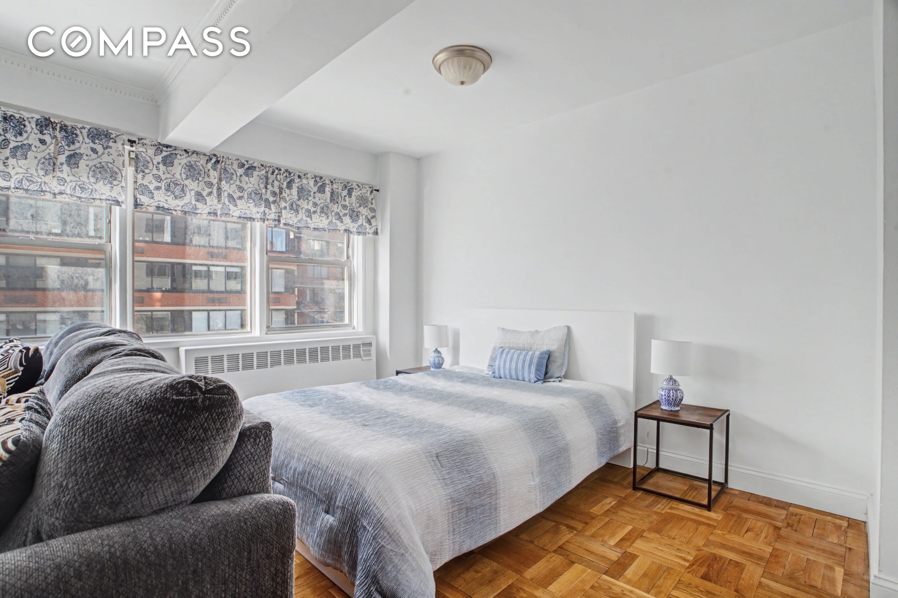 #7 photo, 333 E 75th Street, Lenox Hill , NY 10021