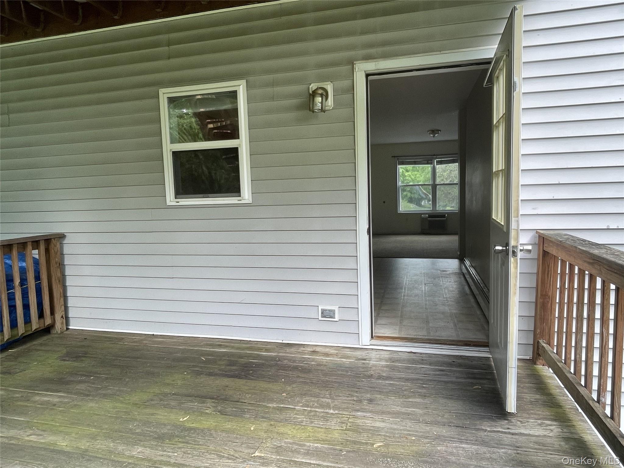 #7 photo, 696 South, Highland , NY 12528