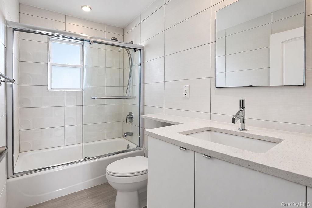 #11 photo, 8928 133rd Avenue, 皇后區 Ozone Park , NY 11417