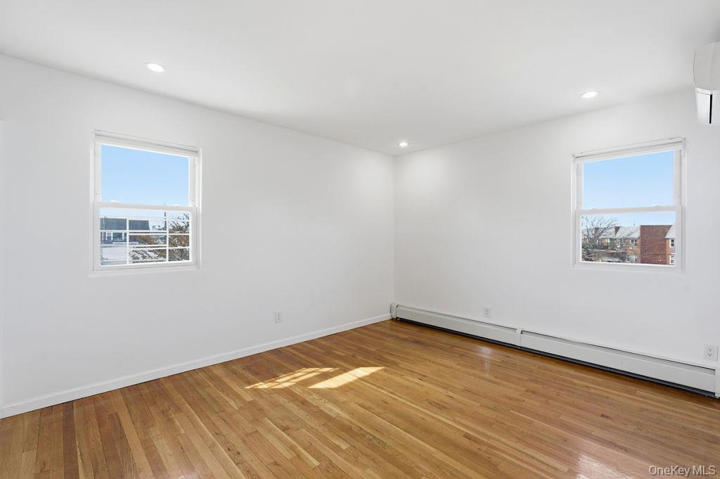 #9 photo, 8928 133rd Avenue, 皇后區 Ozone Park , NY 11417