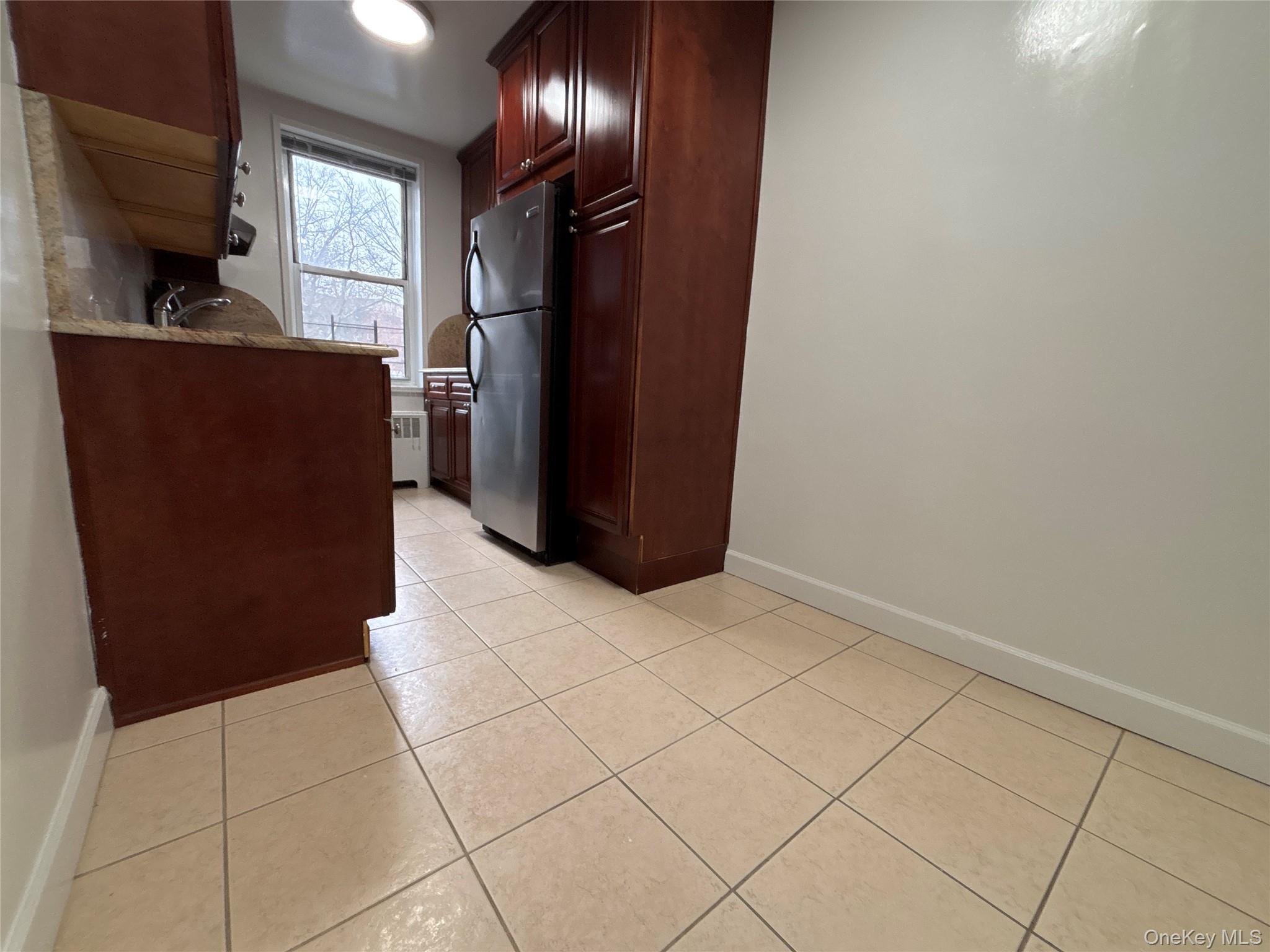 #11 photo, 50 S Middle Neck Road, Нассау ‖ Great Neck , NY 11021