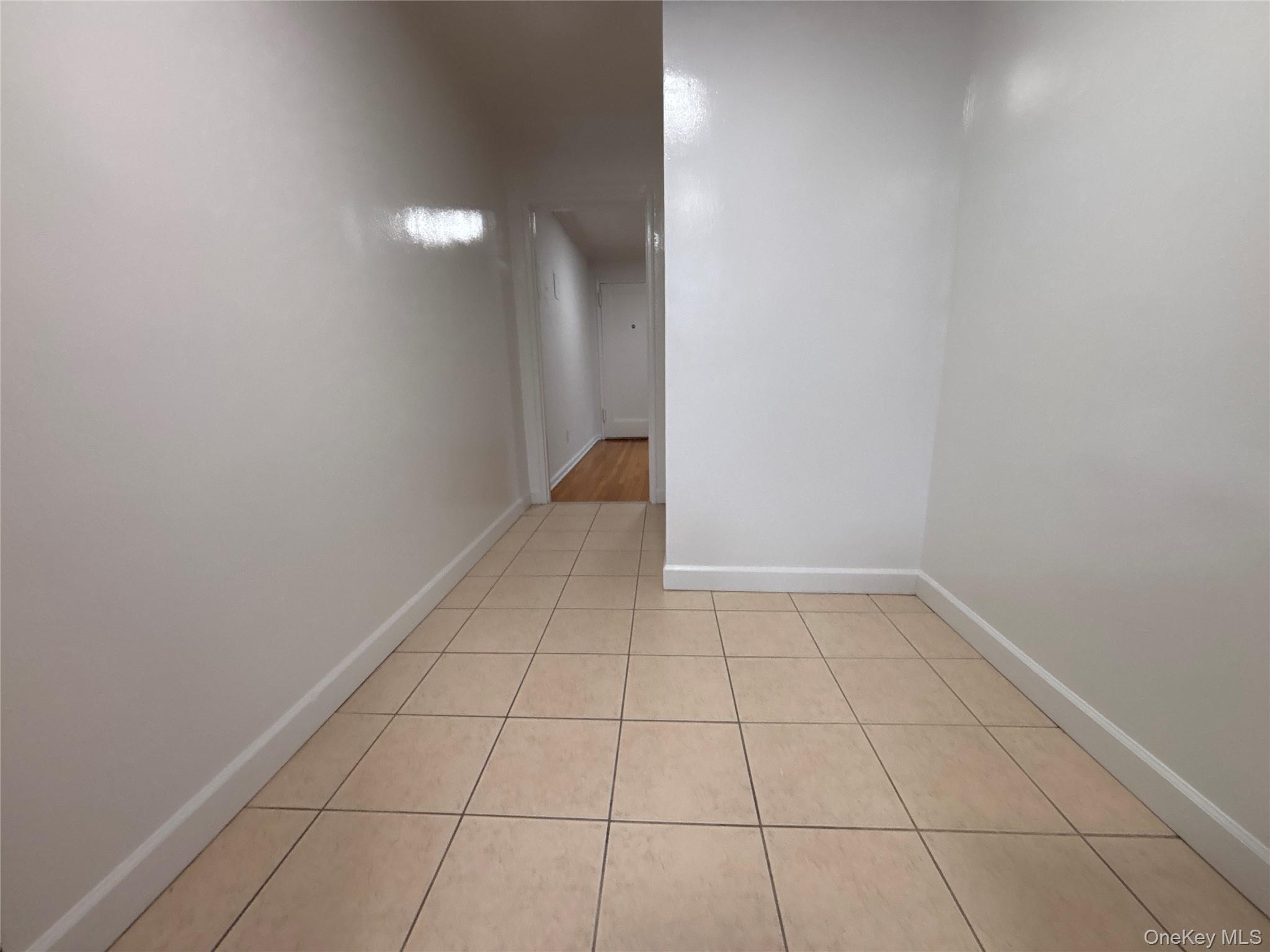 #12 photo, 50 S Middle Neck Road, Нассау ‖ Great Neck , NY 11021