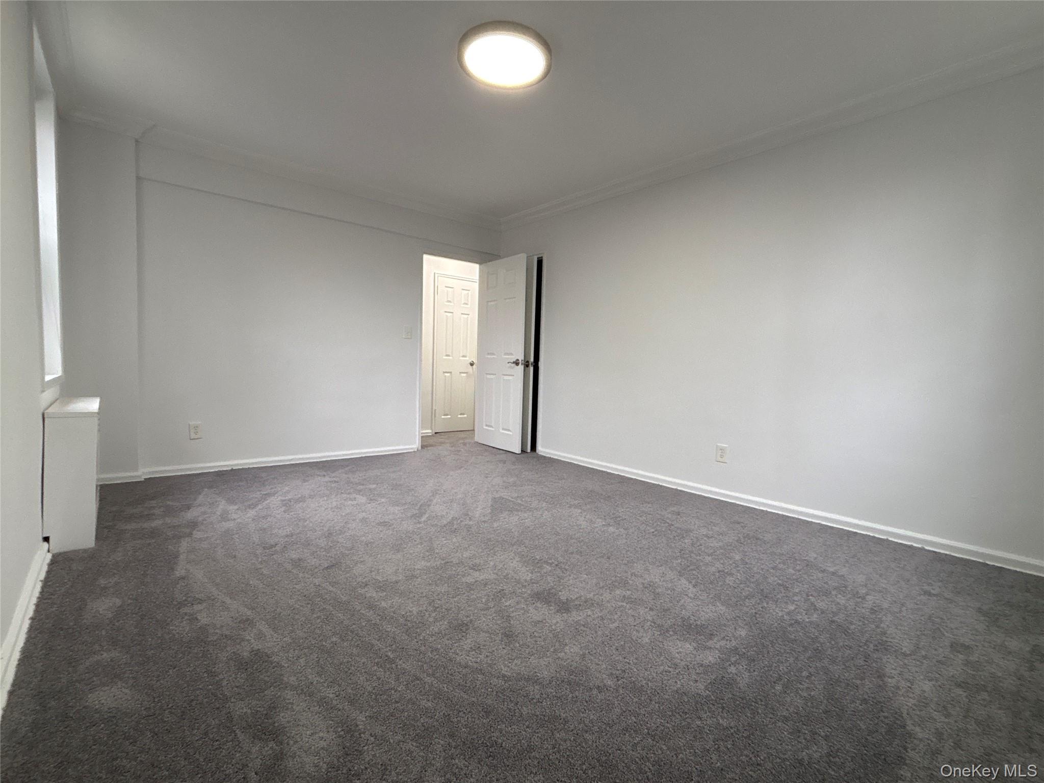 #14 photo, 50 S Middle Neck Road, Нассау ‖ Great Neck , NY 11021