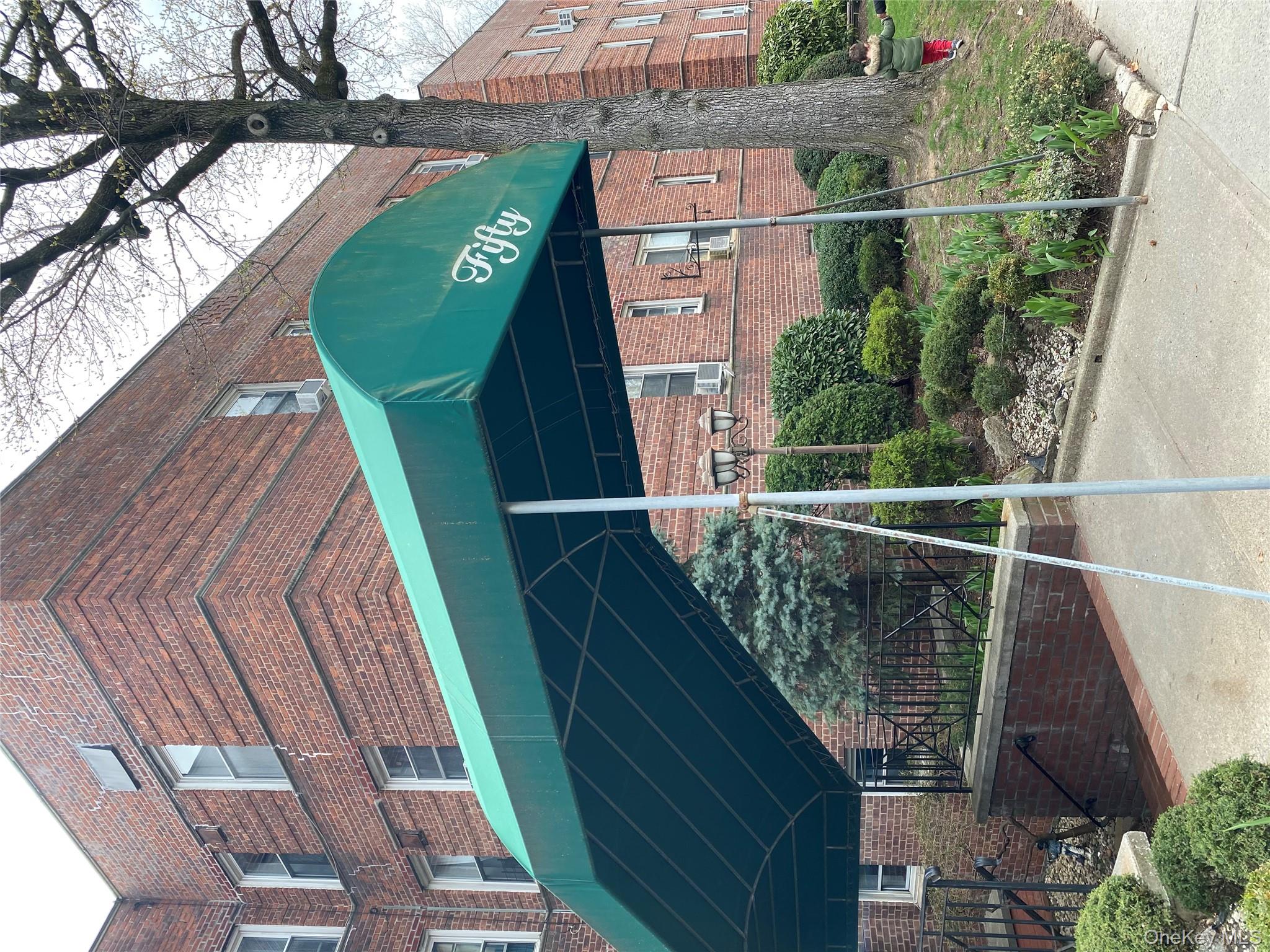 #2 photo, 50 S Middle Neck Road, Нассау ‖ Great Neck , NY 11021