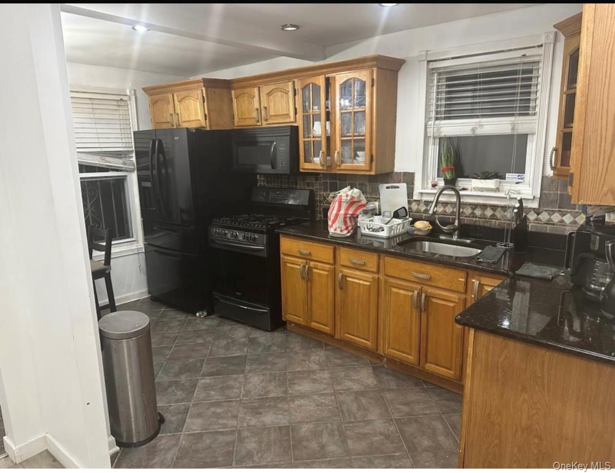 #3 photo, 10973 203rd Street, 皇后區 Jamaica , NY 11412