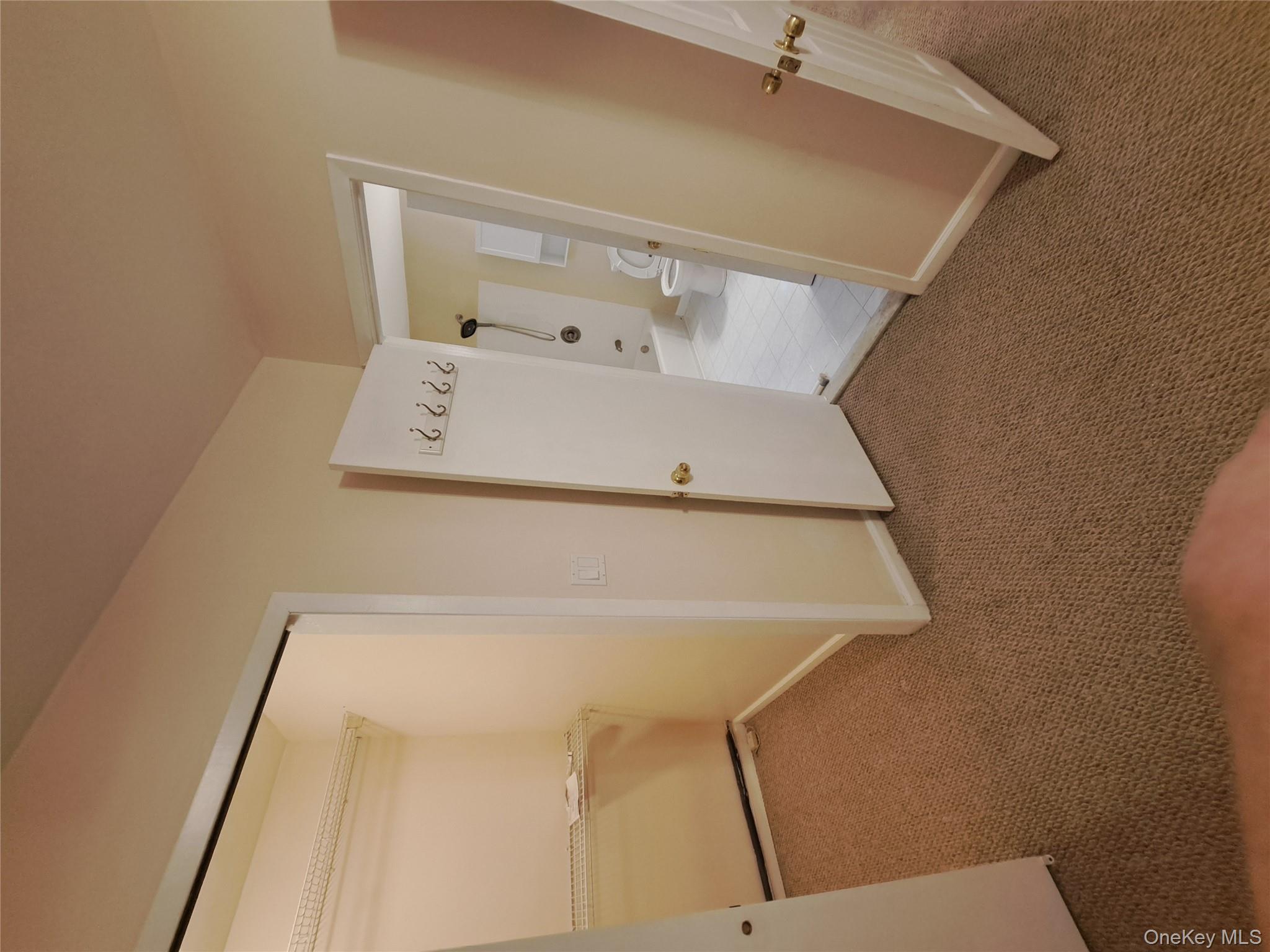 #6 photo, 196 N Nassau Avenue, Massapequa , NY 11758