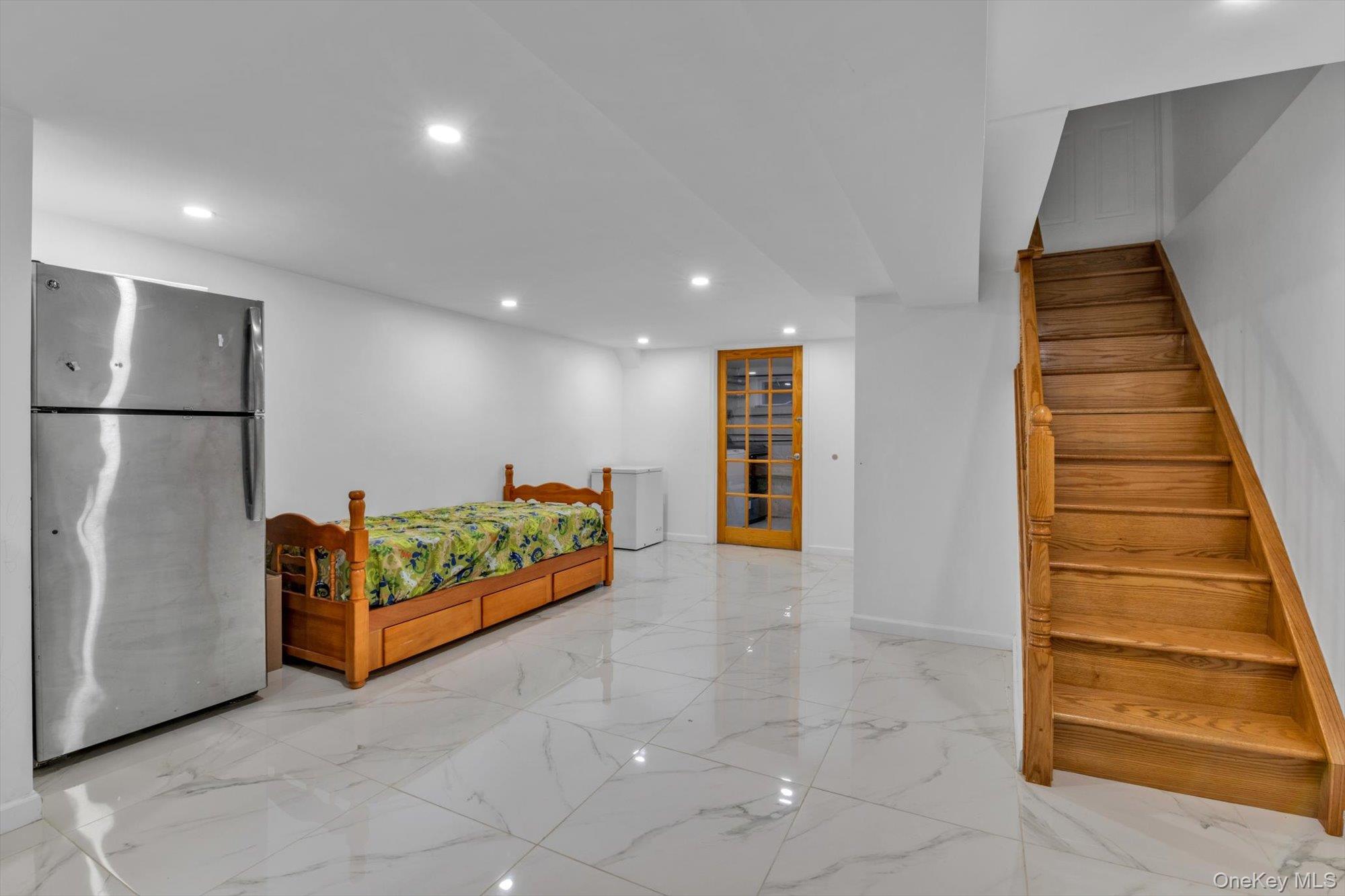 #11 photo, 7-20 160th Street, 皇后區 Whitestone , NY 11357