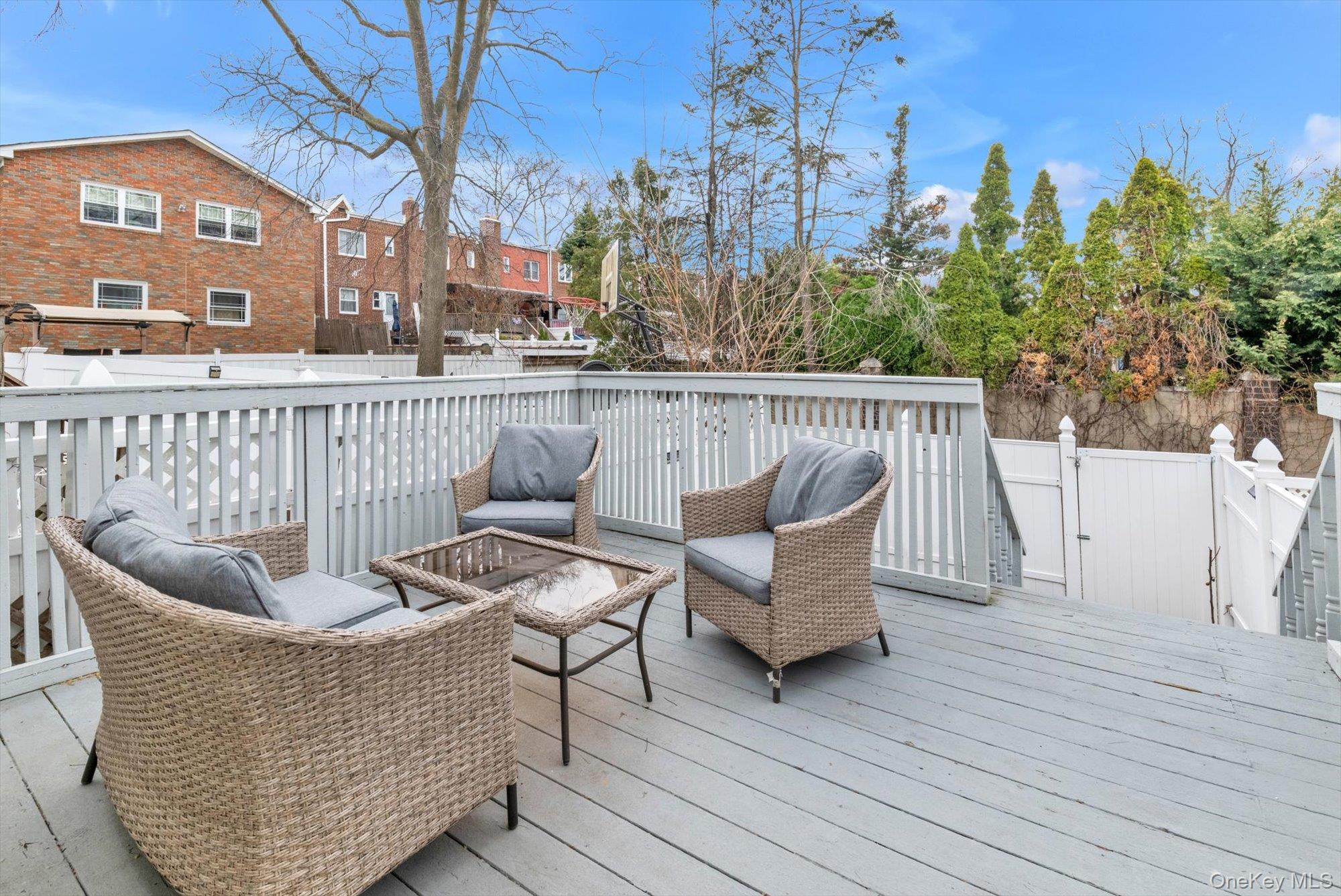 #14 photo, 7-20 160th Street, 皇后區 Whitestone , NY 11357