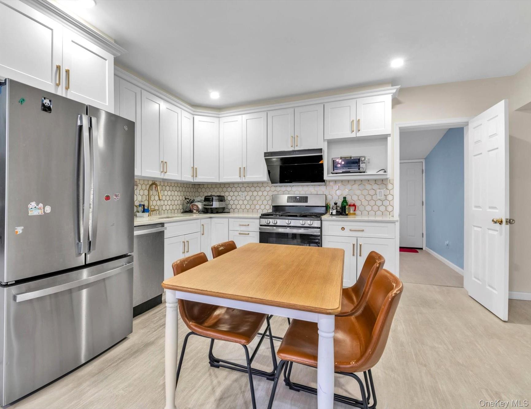 #5 photo, 7-20 160th Street, 皇后區 Whitestone , NY 11357