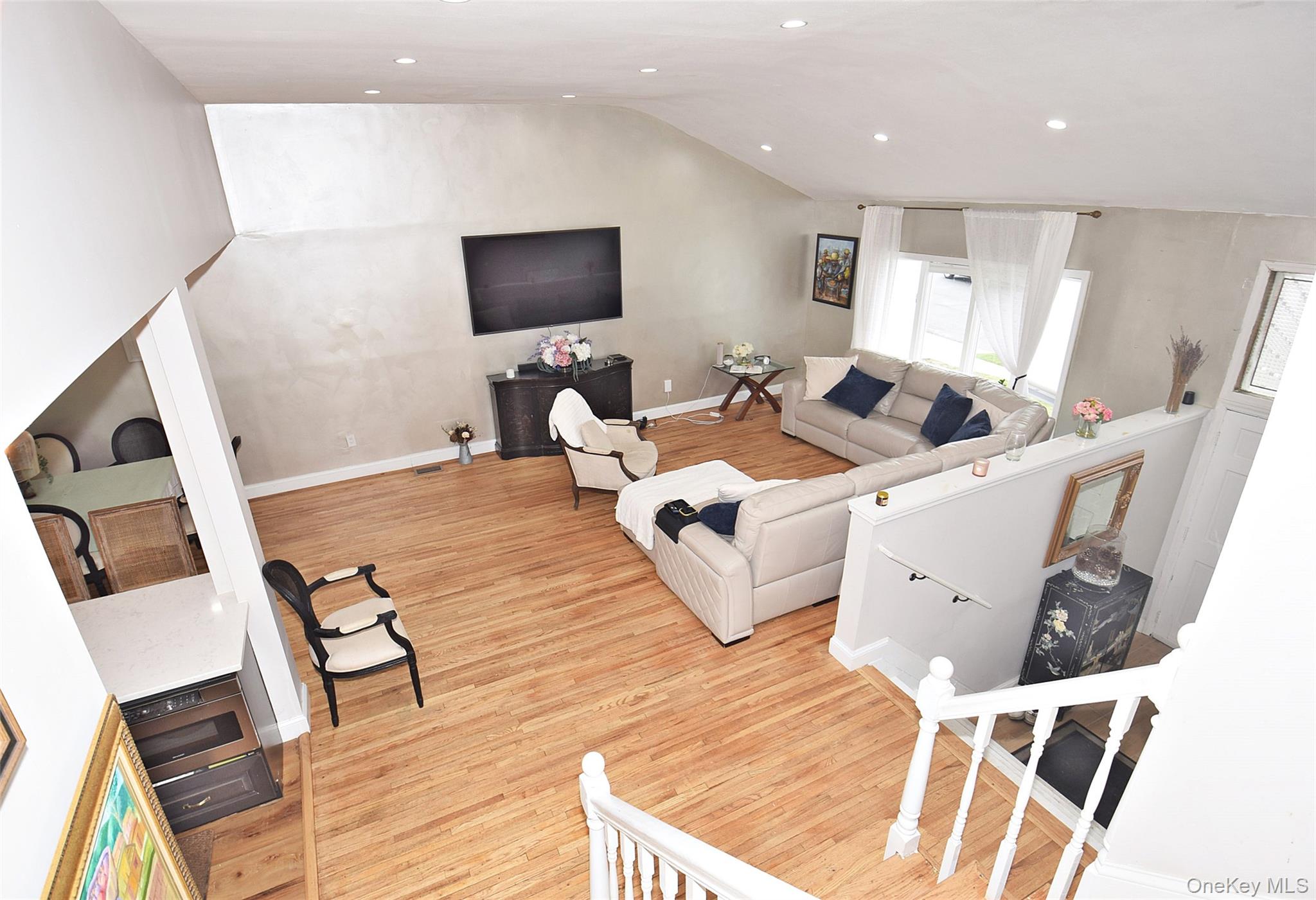 #15 photo, 3029 Ann Street, Baldwin , NY 11510