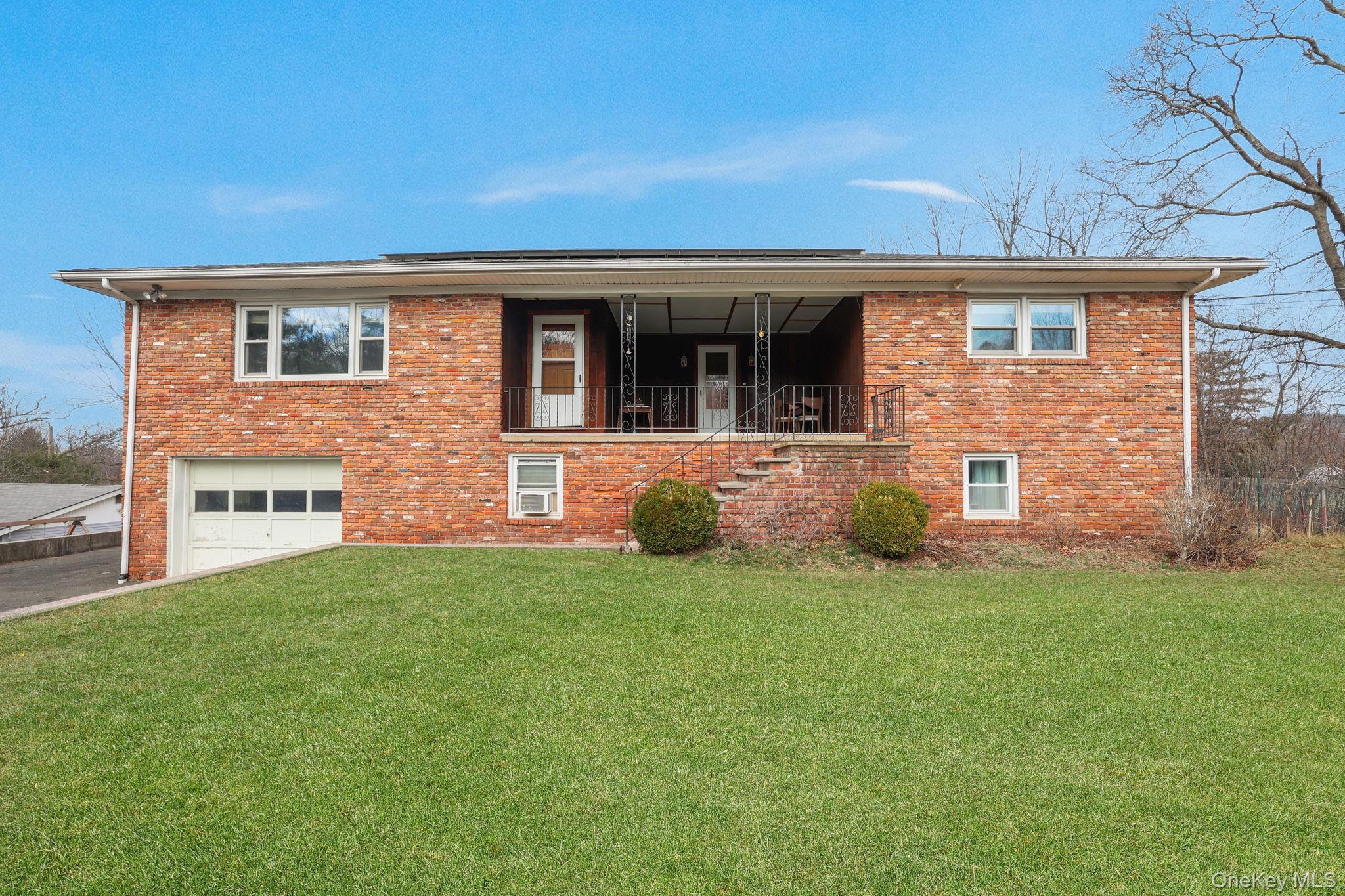 #1 photo, 2 Gillis Avenue, Nyack , NY 10960
