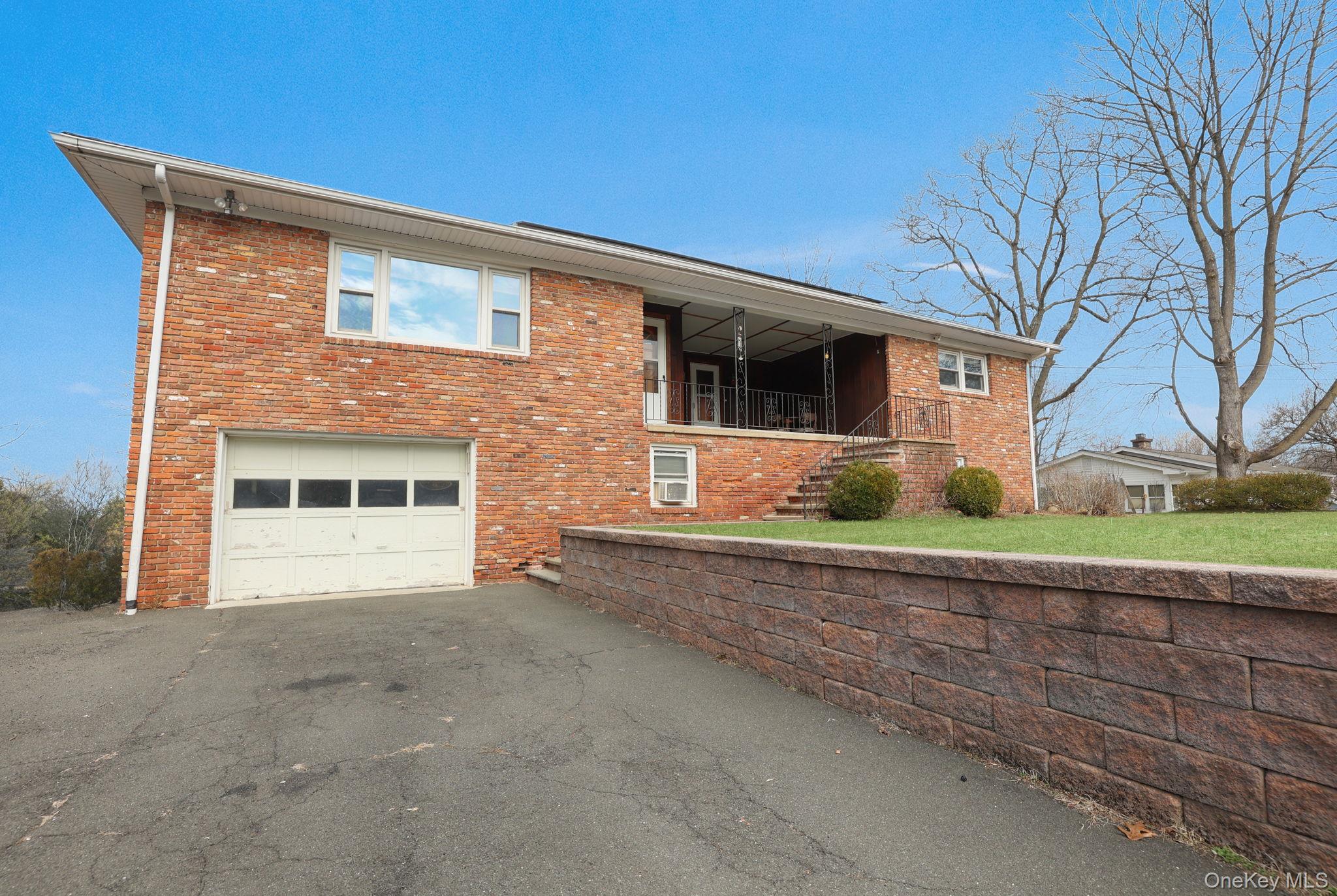 #2 photo, 2 Gillis Avenue, Nyack , NY 10960