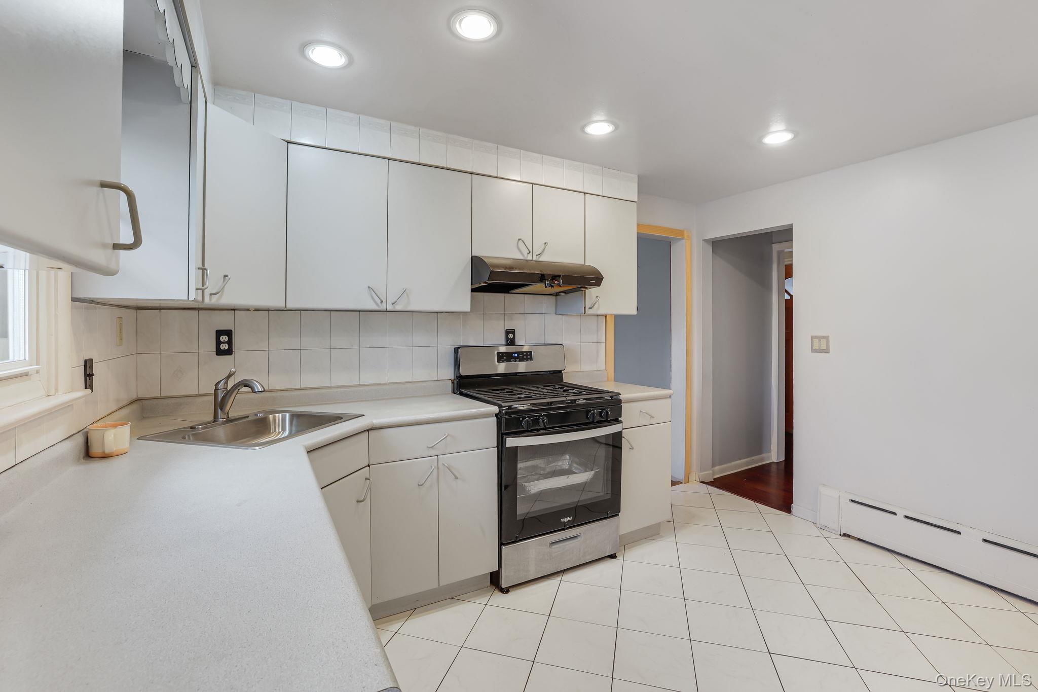 #9 photo, 2 Gillis Avenue, Nyack , NY 10960