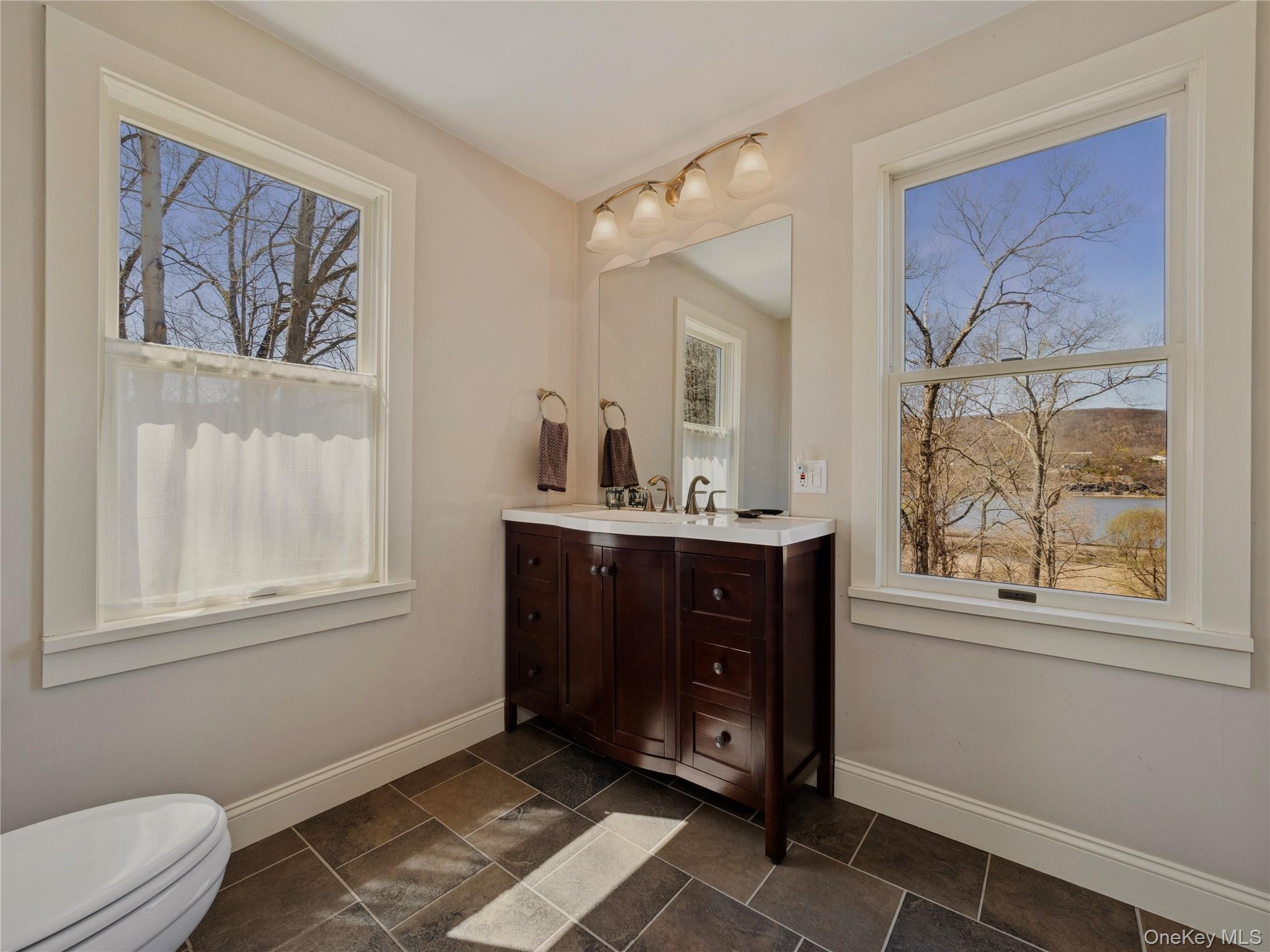 #15 photo, 8 Manitou Ridge, 紐約州 Garrison , NY 10524