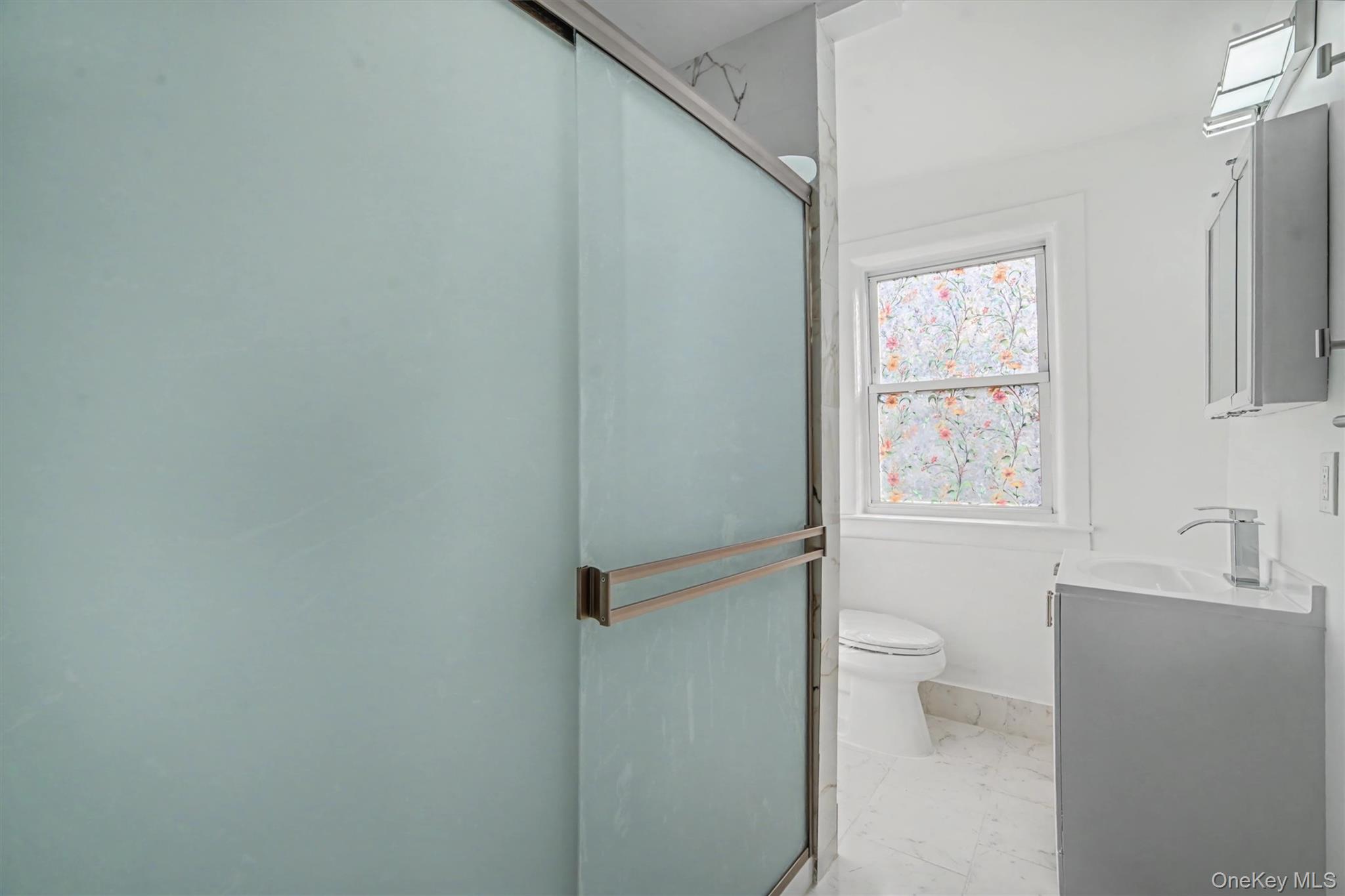 #7 photo, 156 Beech Street, Yonkers , NY 10701