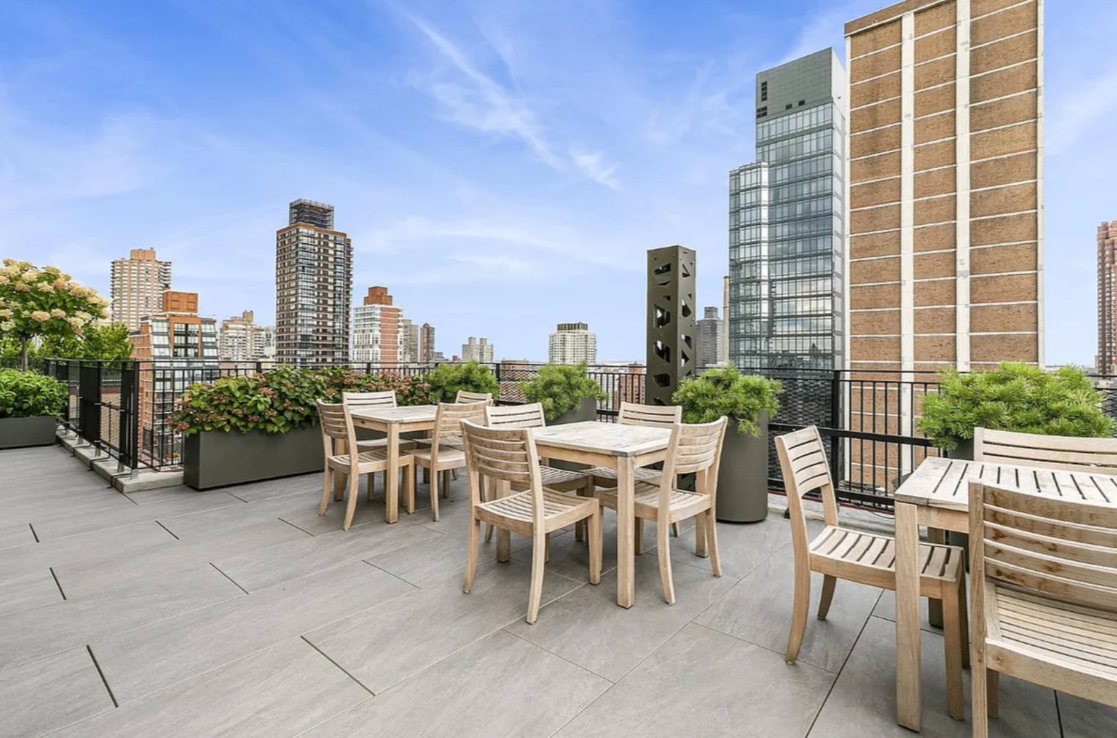 #15 photo, 315 E 72nd Street, 맨해튼 Upper East Side , NY 10021