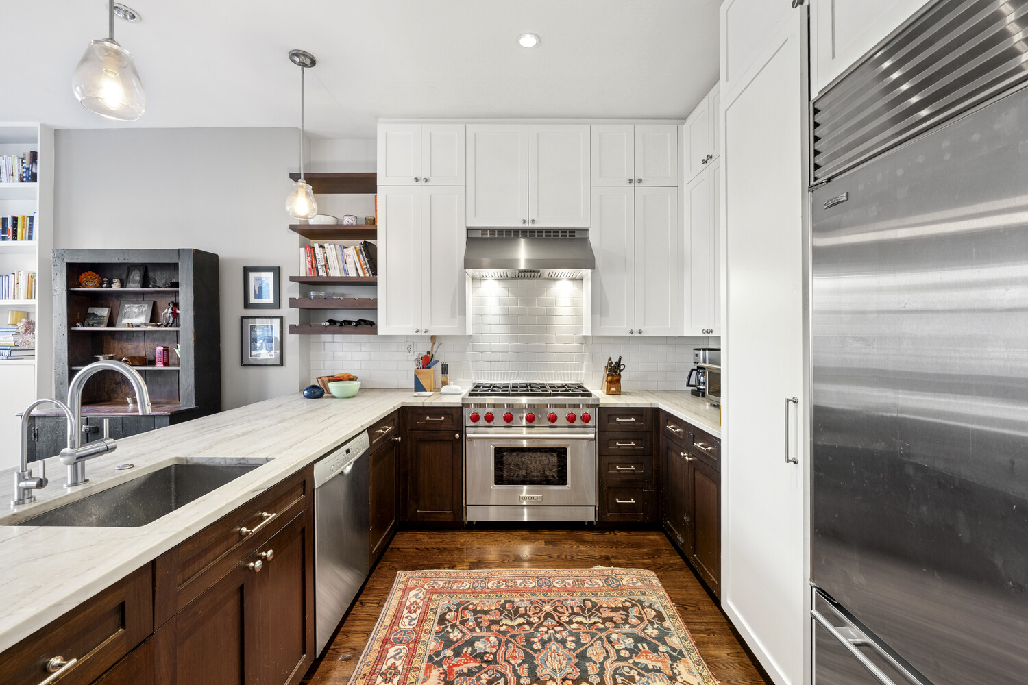 #5 photo, 555 HENRY Street, Carroll Gardens , NY 11231