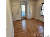 #17 photo, 361 E Olive Street, מחוז נסאו Long Beach , NY 11561