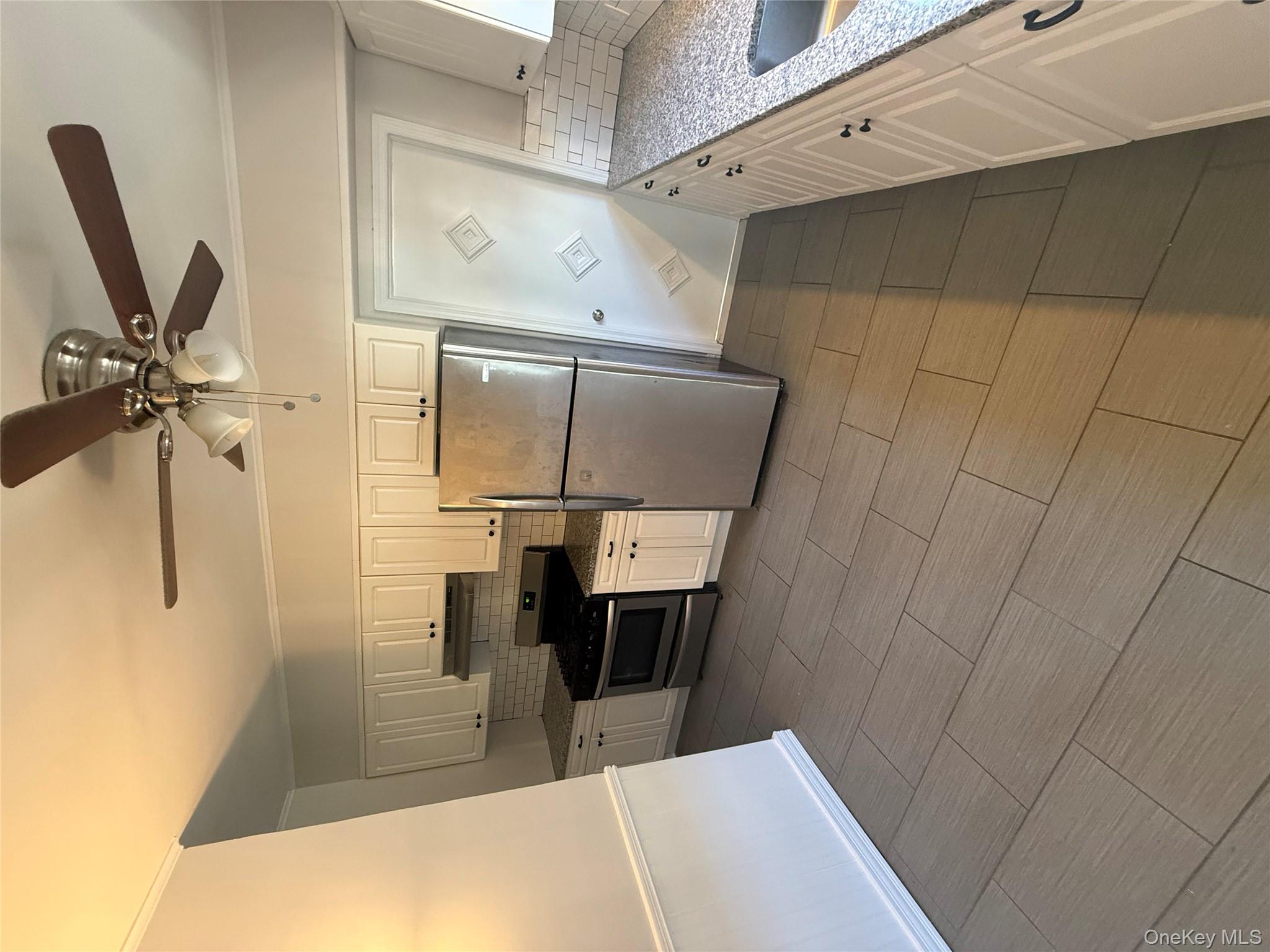 #2 photo, 134 Catskill Avenue, 뉴욕주 Yonkers , NY 10704