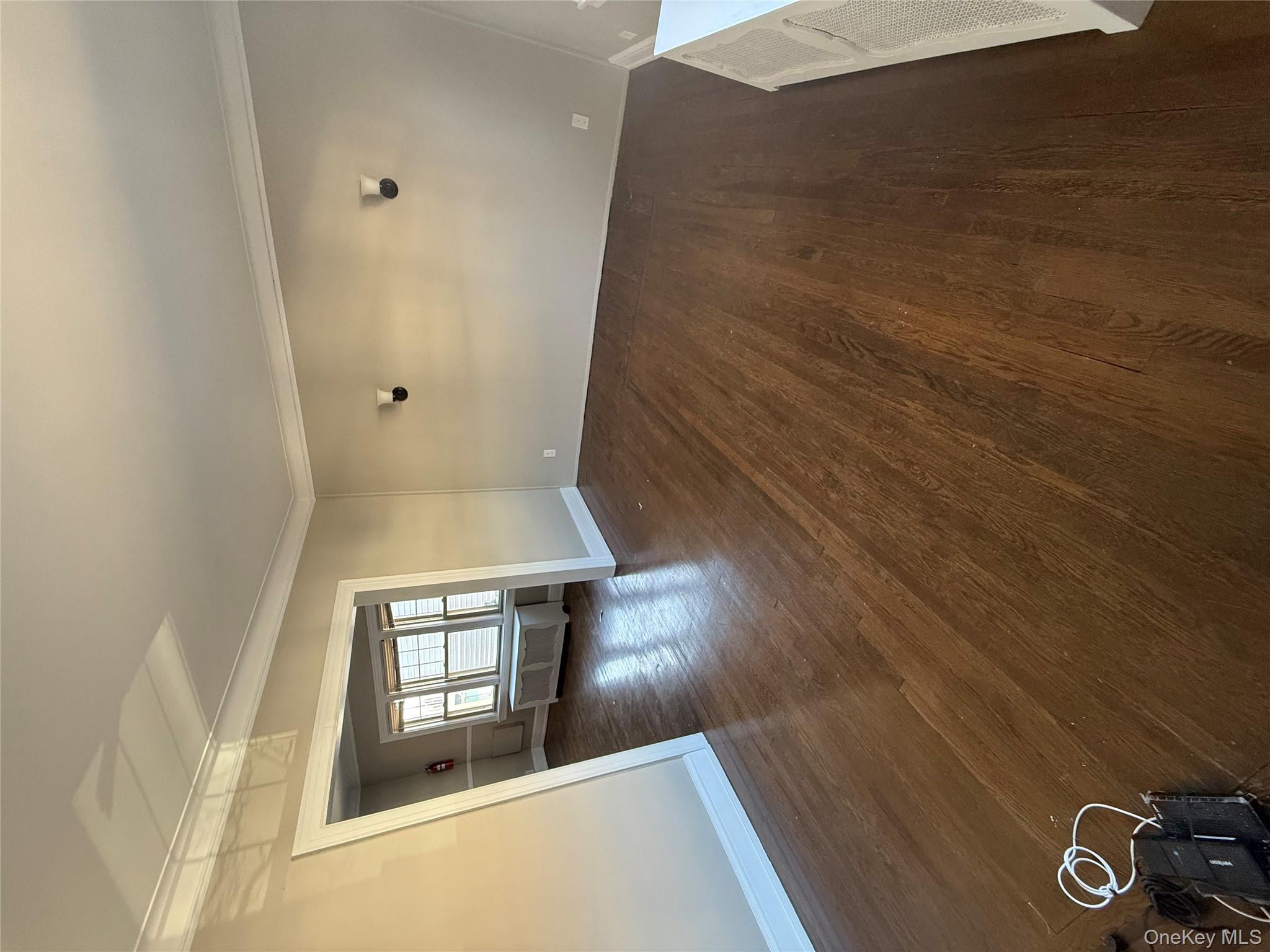 #3 photo, 134 Catskill Avenue, 뉴욕주 Yonkers , NY 10704