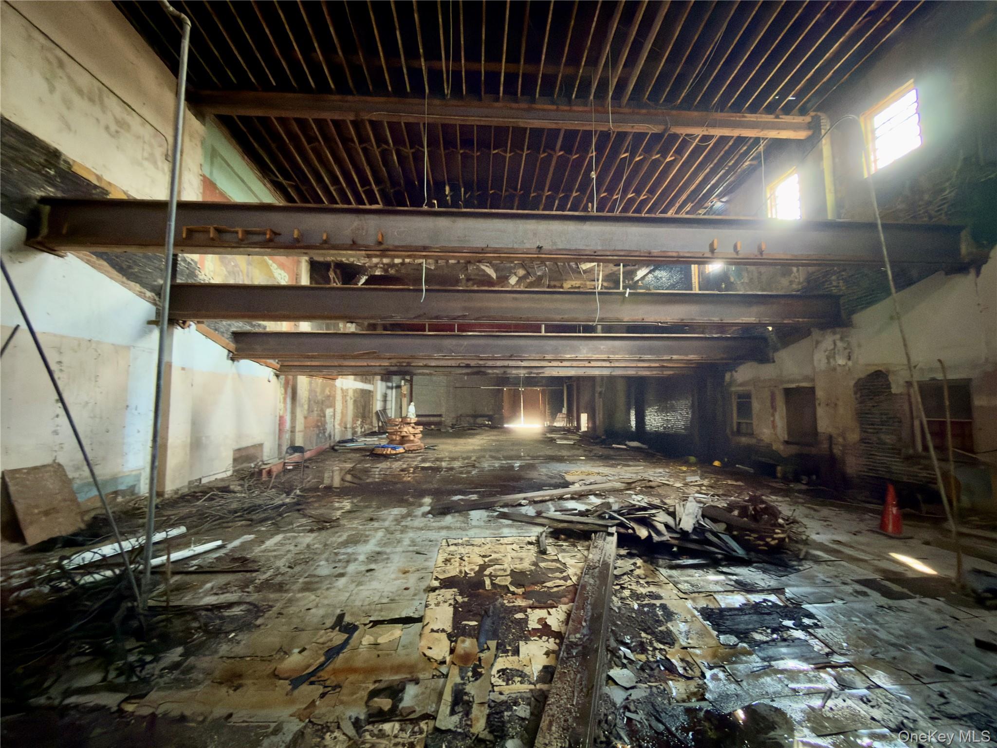 #11 photo, 315 Broadway, 紐約州 Newburgh , NY 12550