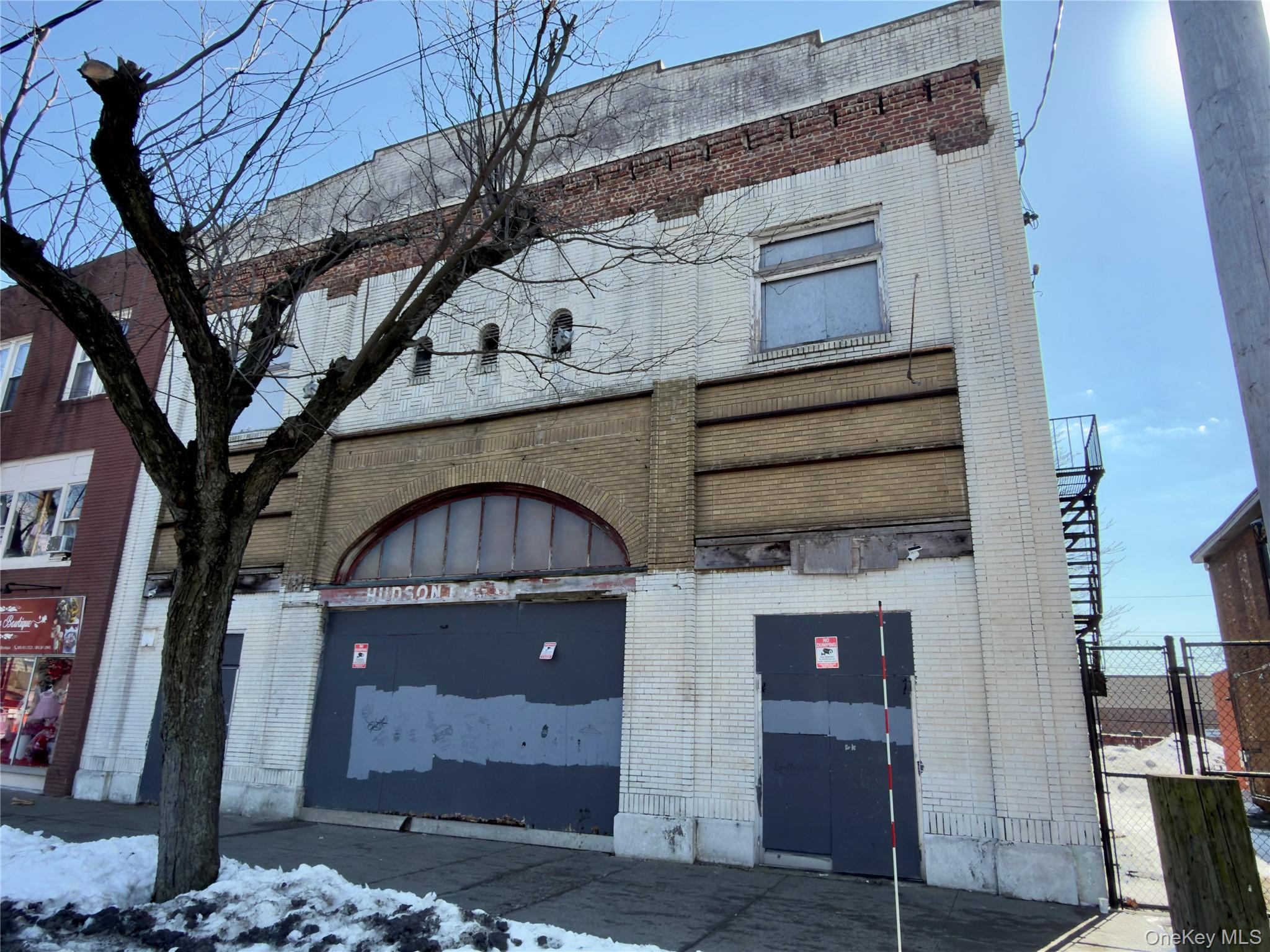 #2 photo, 315 Broadway, 紐約州 Newburgh , NY 12550