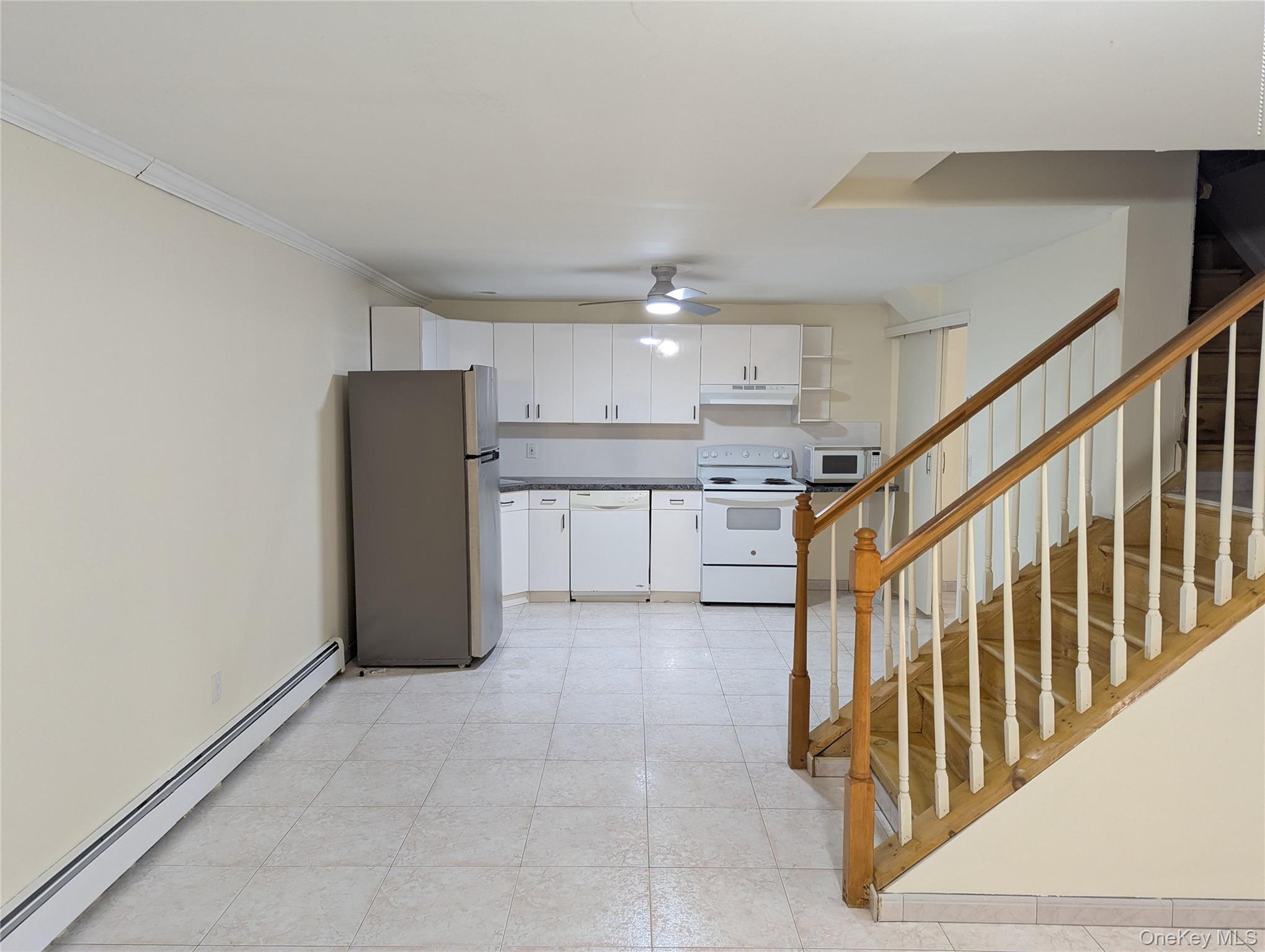 #3 photo, 38 3rd Street, Ronkonkoma , NY 11779