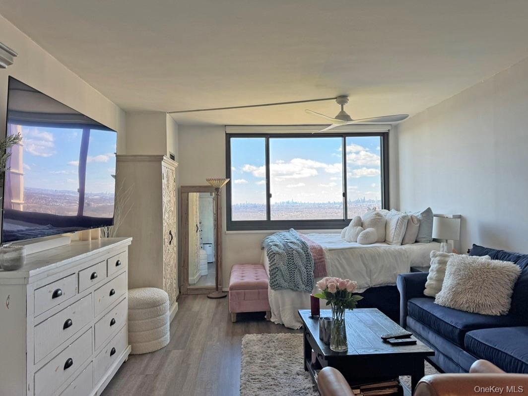 #4 photo, 26910 Grand Central Parkway, Куинс ‖ Floral Park , NY 11005