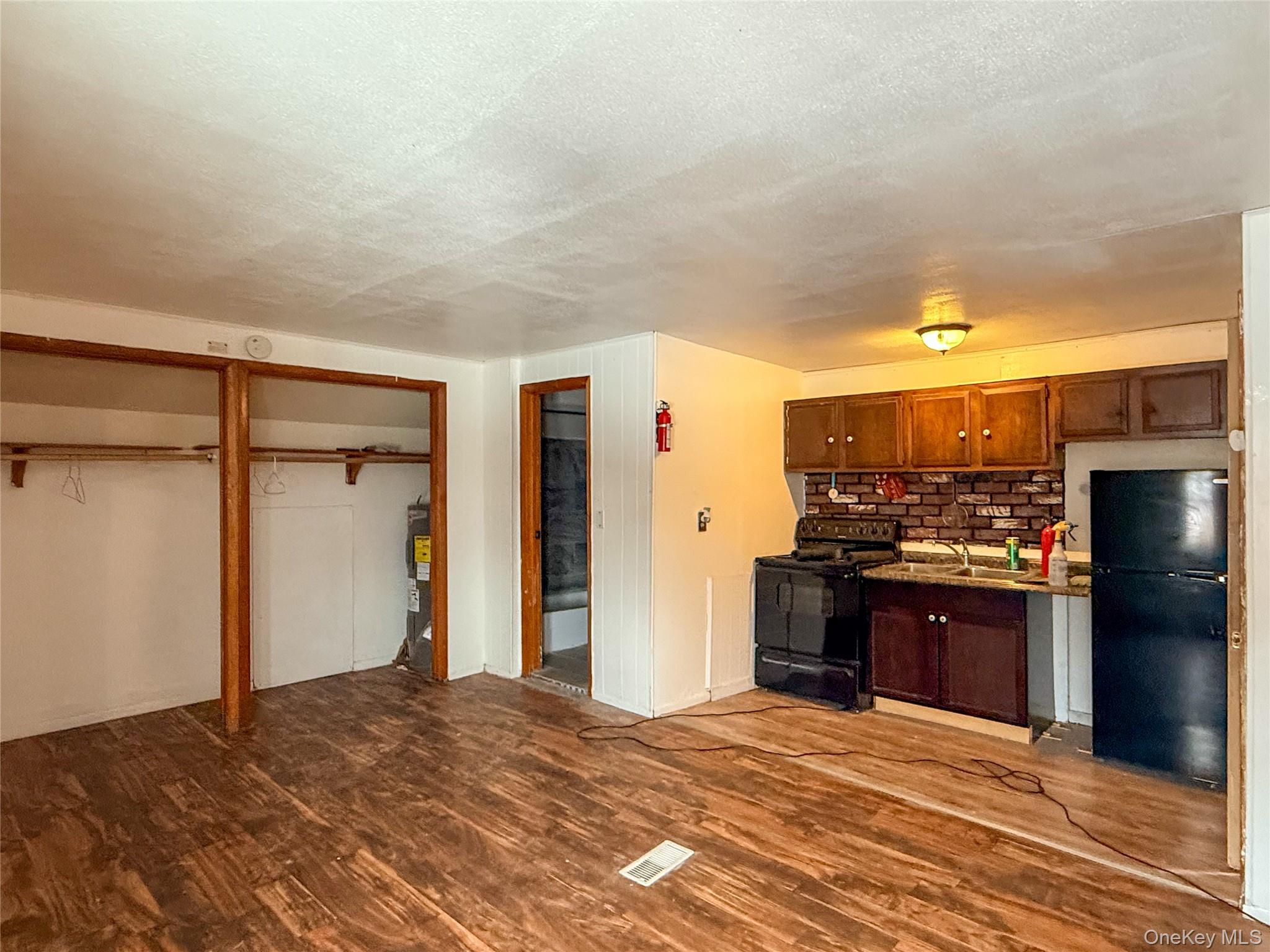 #19 photo, 6 Church Street, Other , NY 12123