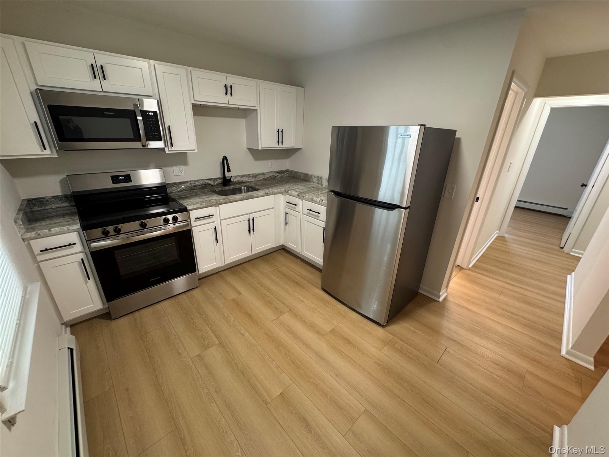 #1 photo, 98 E Market Street, Hyde Park , NY 12538