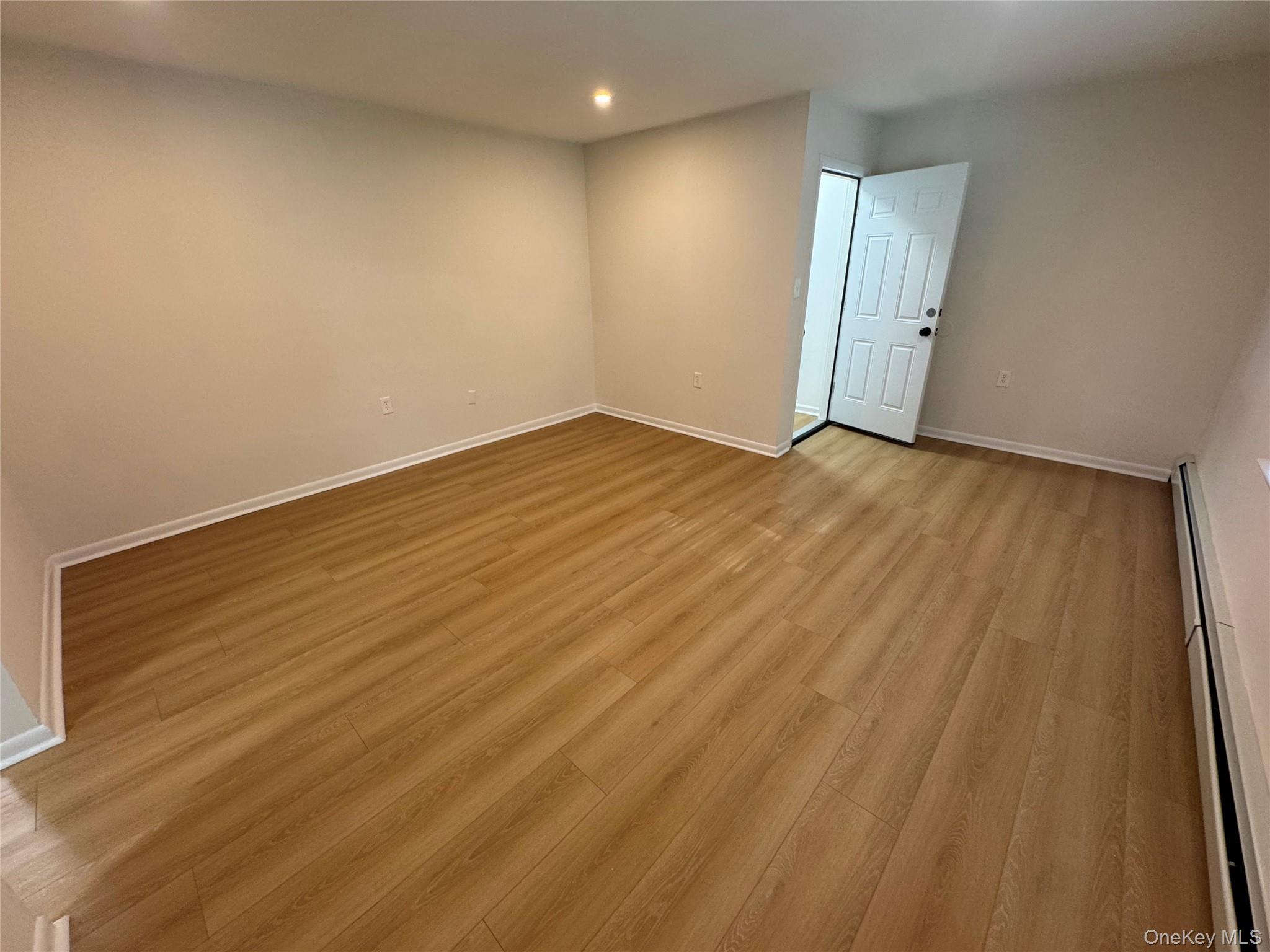 #4 photo, 98 E Market Street, Hyde Park , NY 12538