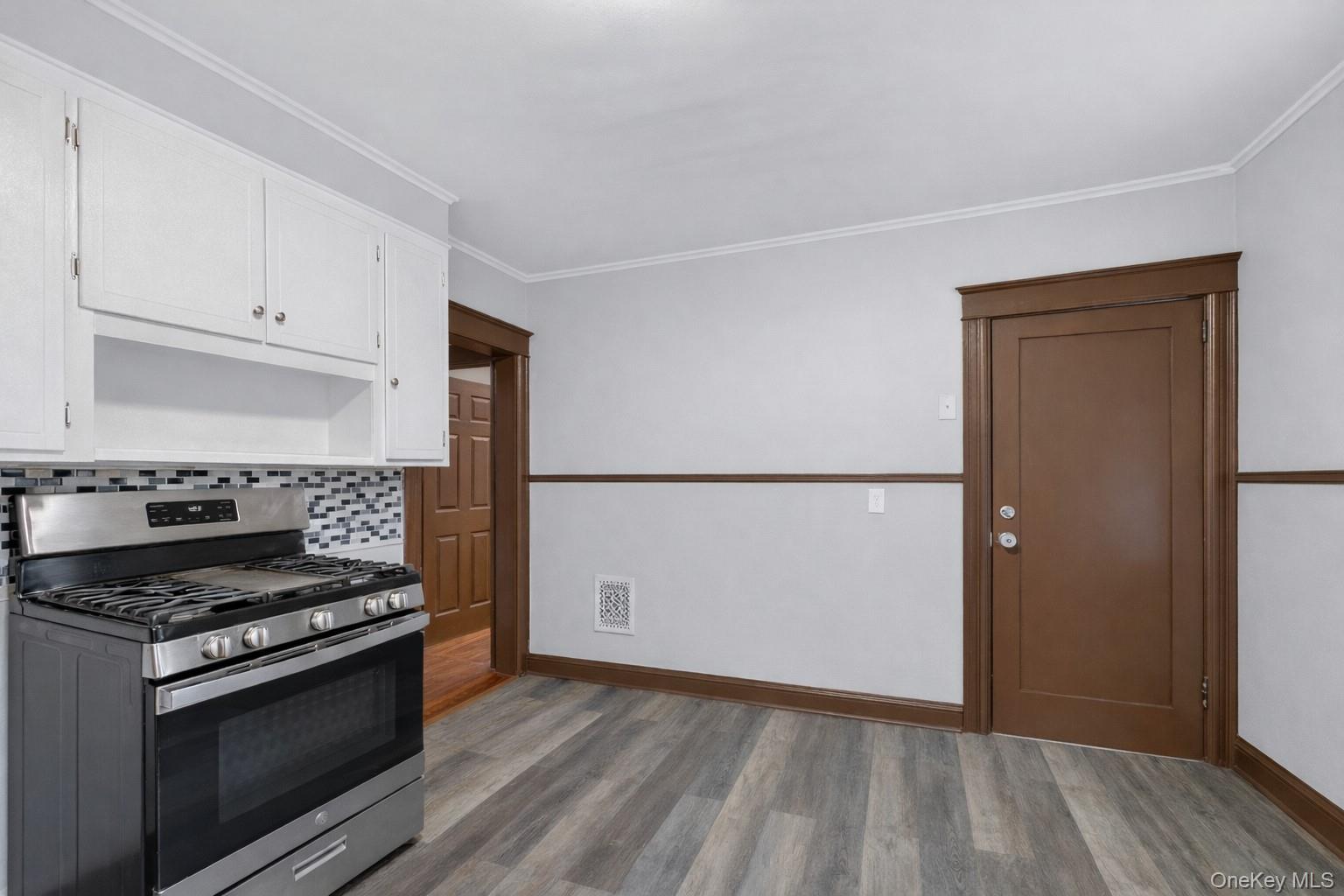 #12 photo, 148 Winnikee Avenue, Poughkeepsie , NY 12601