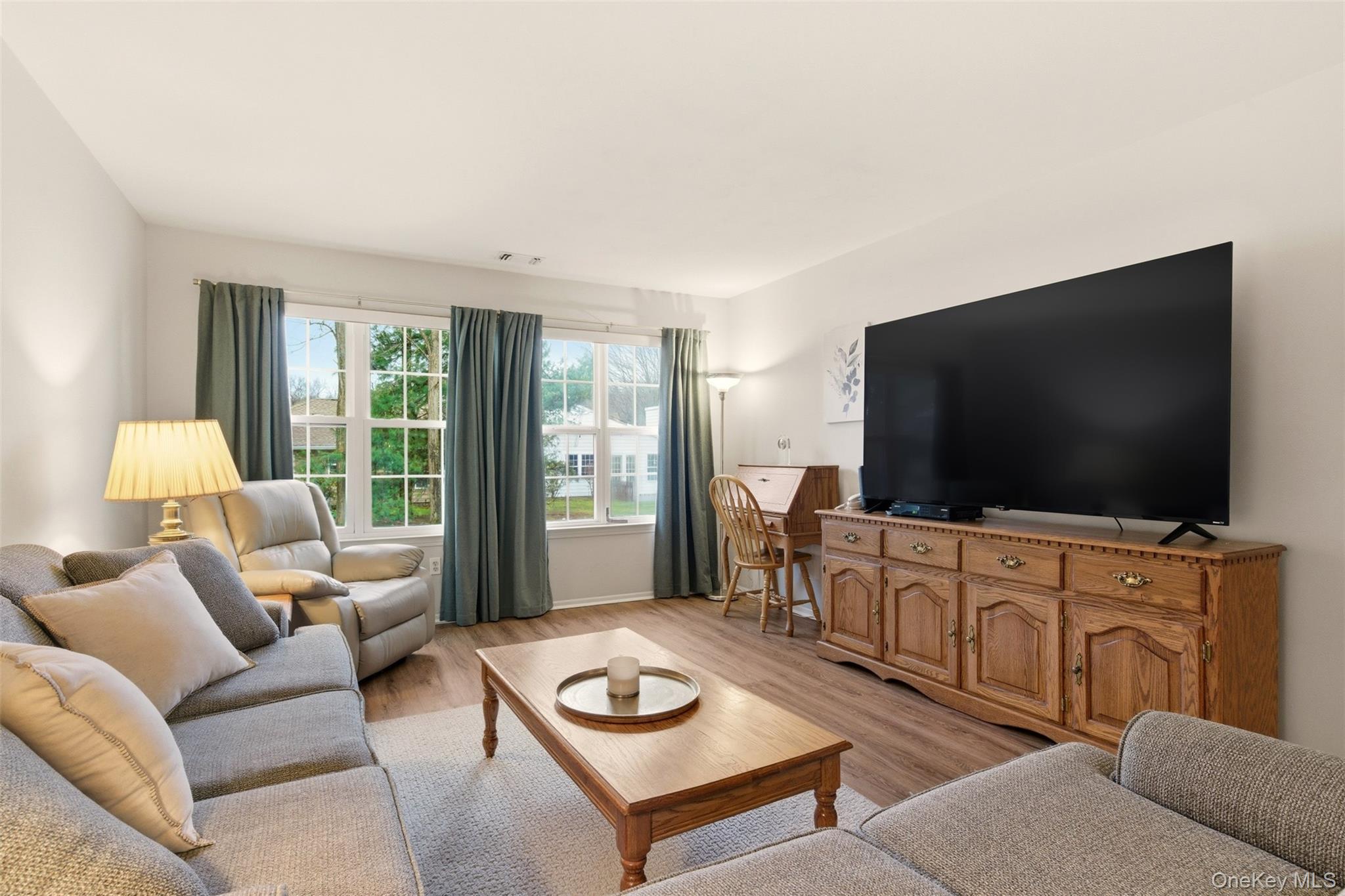 #7 photo, 58 Theodore Drive, Coram , NY 11727