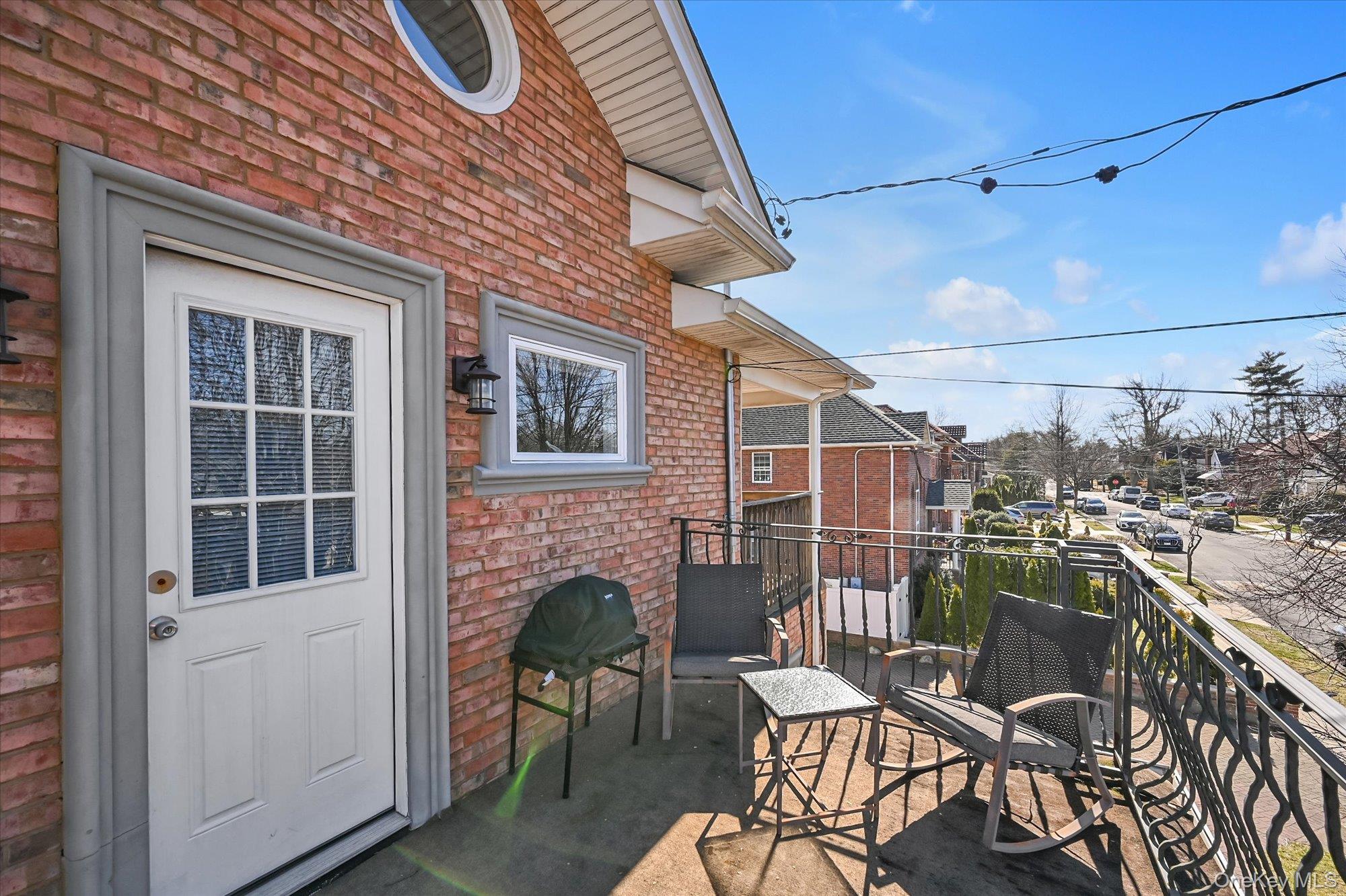 #18 photo, 208-04 35th Avenue, Bayside , NY 11361