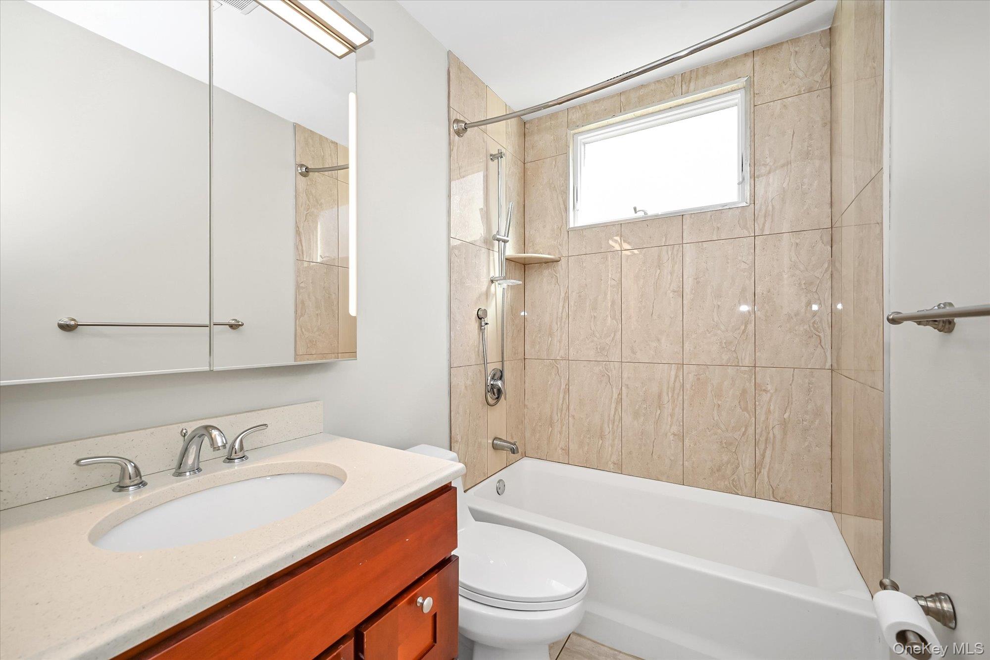 #8 photo, 208-04 35th Avenue, Bayside , NY 11361