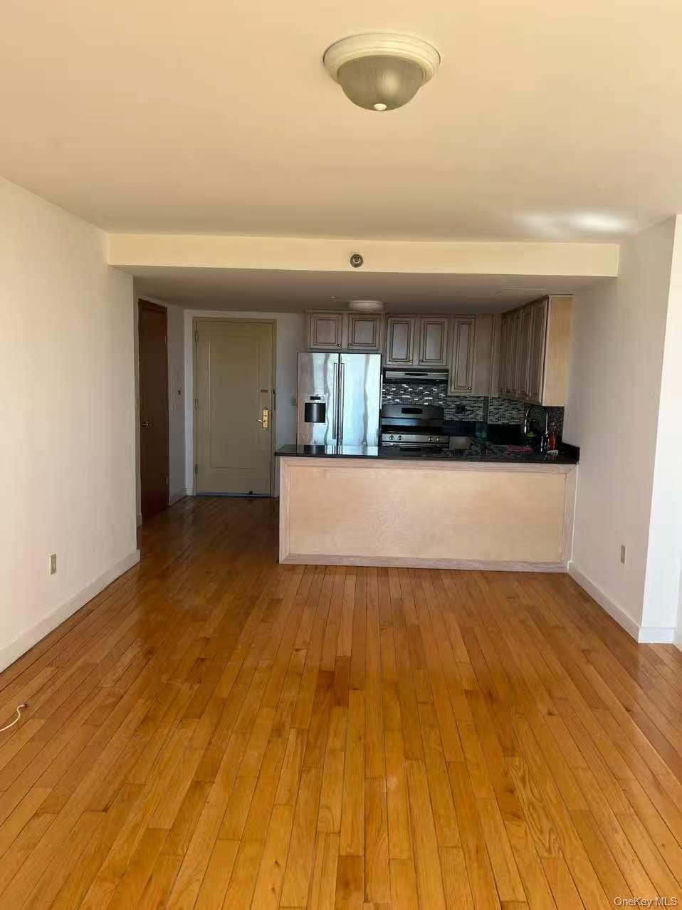 #2 photo, 13338 Sanford Avenue, 皇后区 Flushing , NY 11355