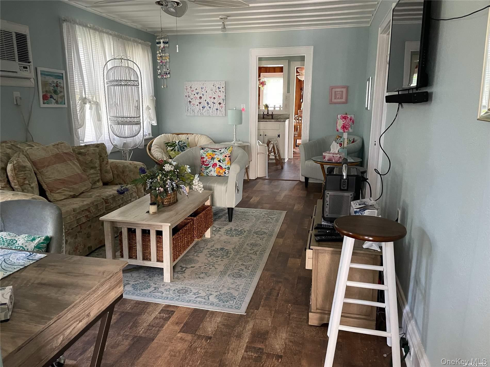 #19 photo, 32 Neptune Road, Rocky Point , NY 11778