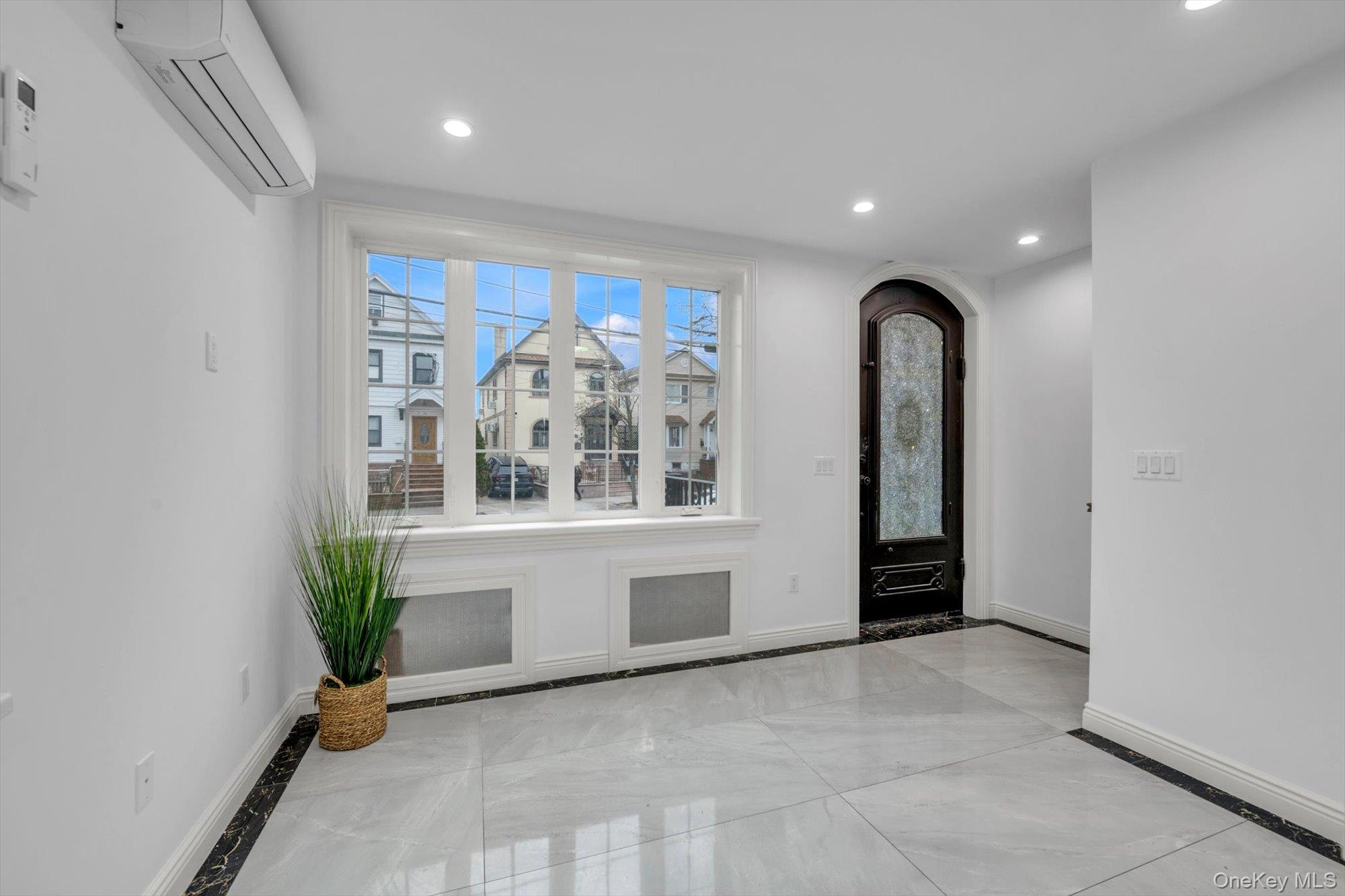 #3 photo, 717 College Place, College Point , NY 11356