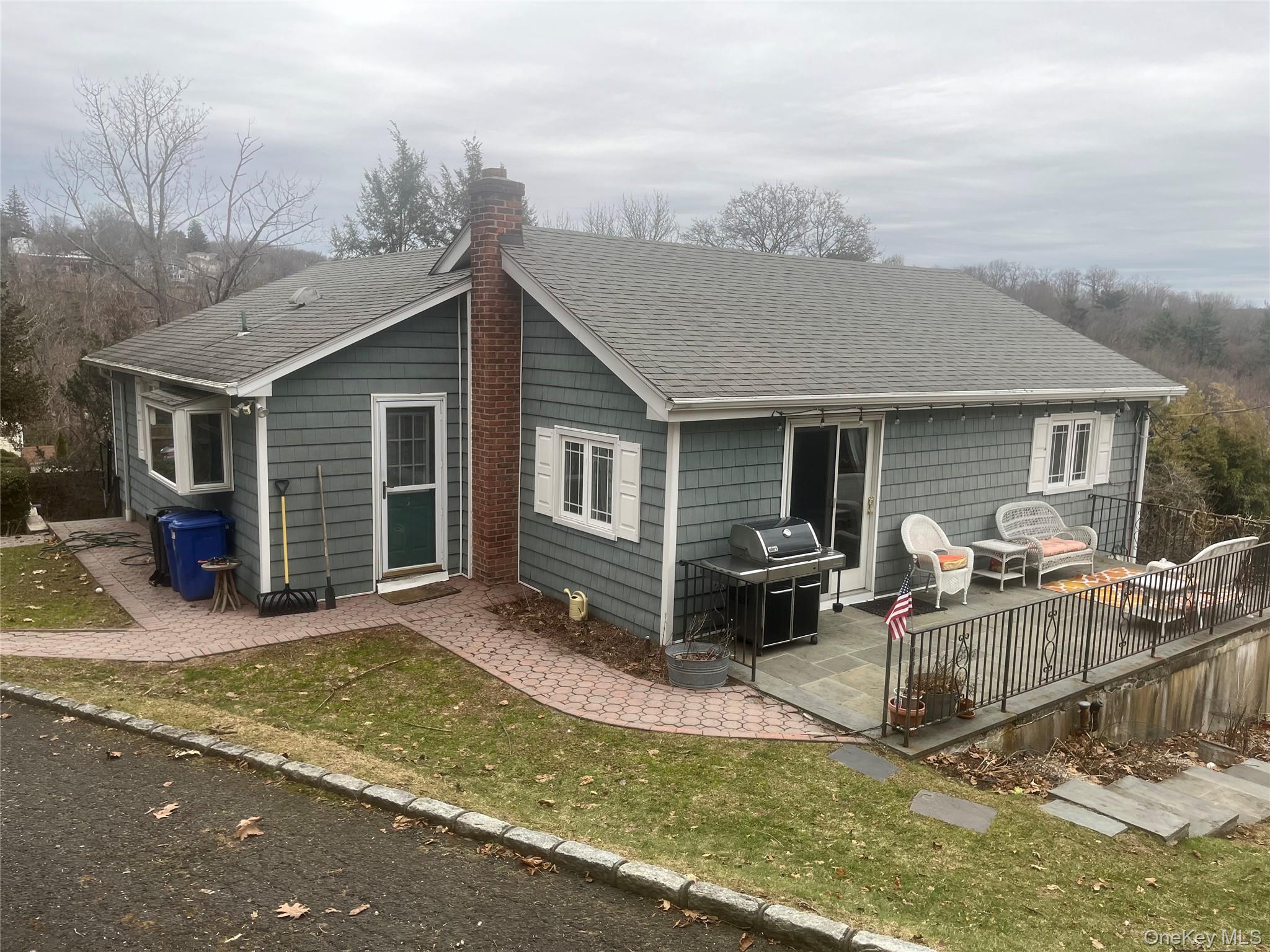 #2 photo, 13 Summitt Place, Valhalla , NY 10595